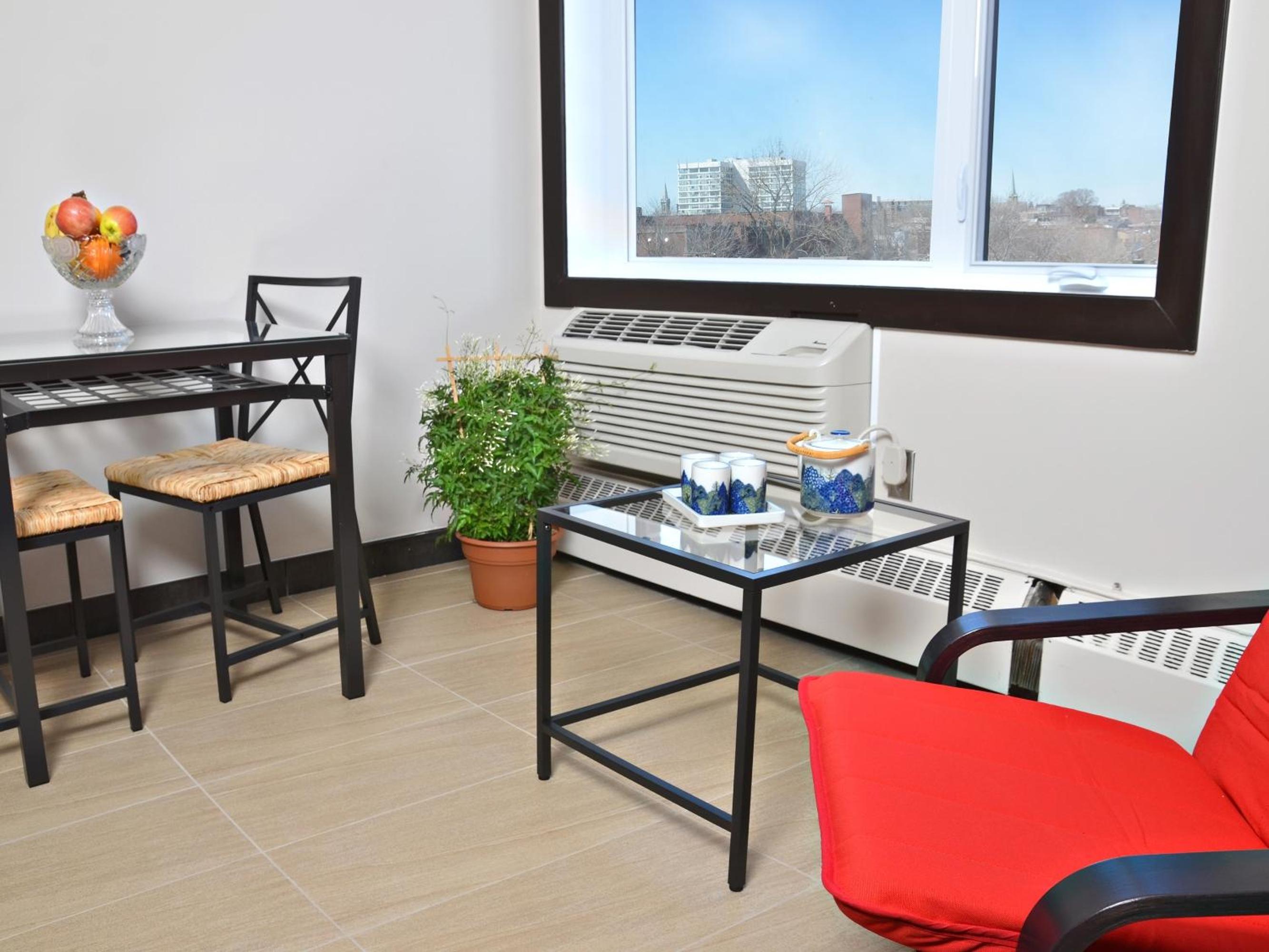 Cjour Apartments