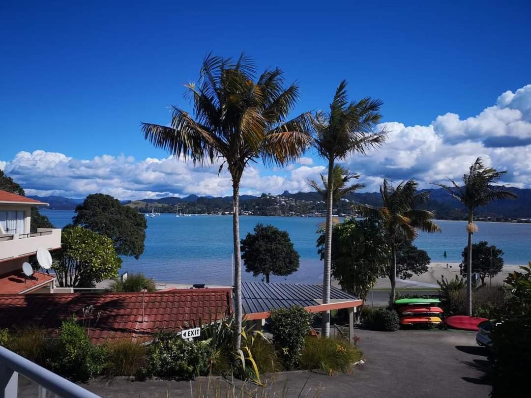 Paku Lodge Resort
