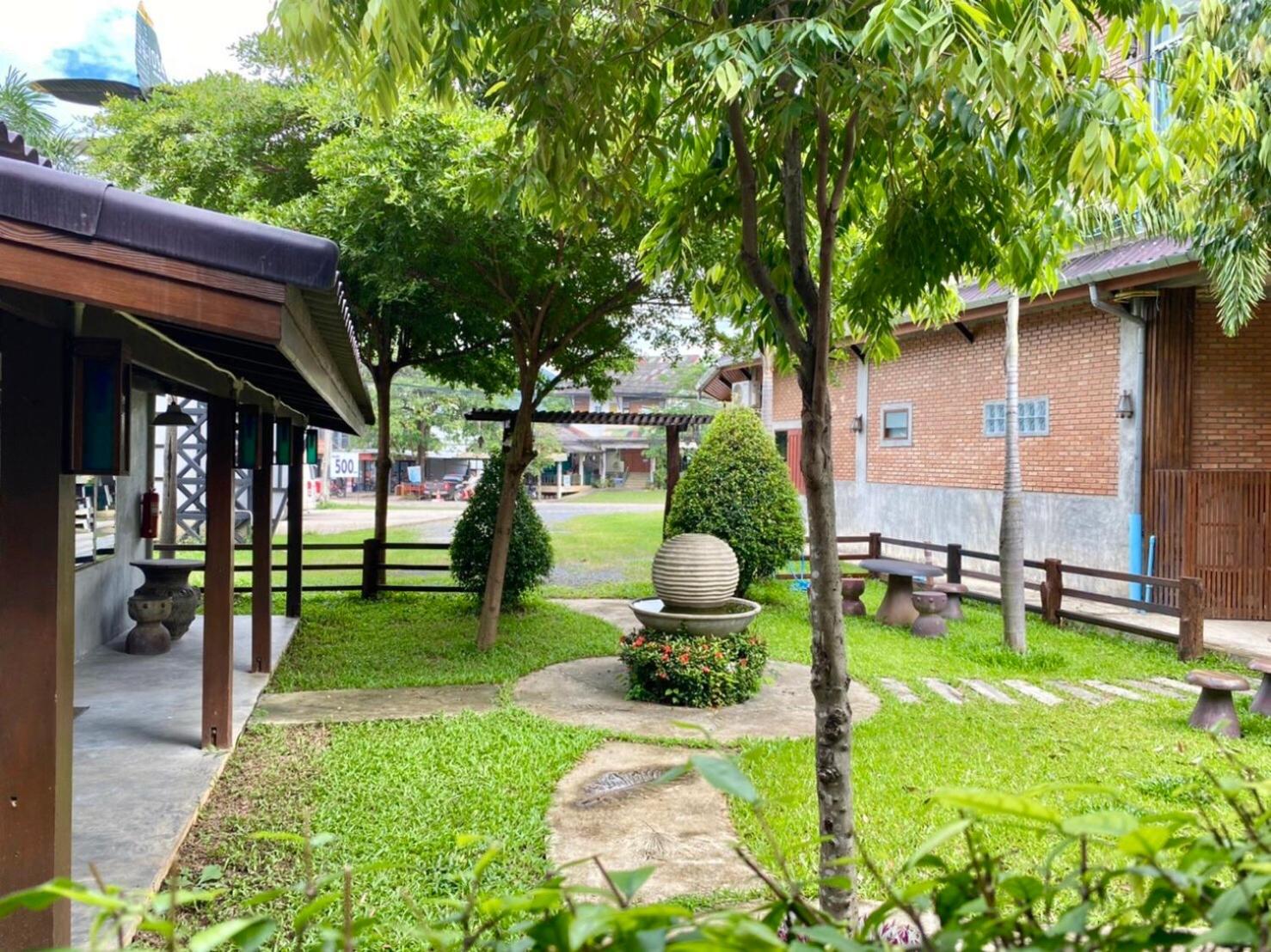 Home Inn Pai Garden