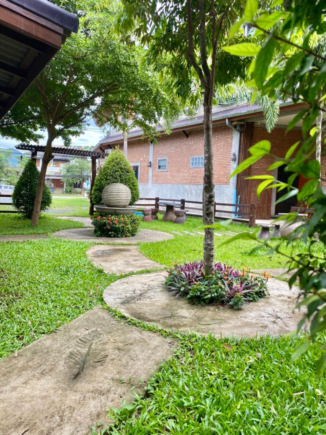 Home Inn Pai Garden