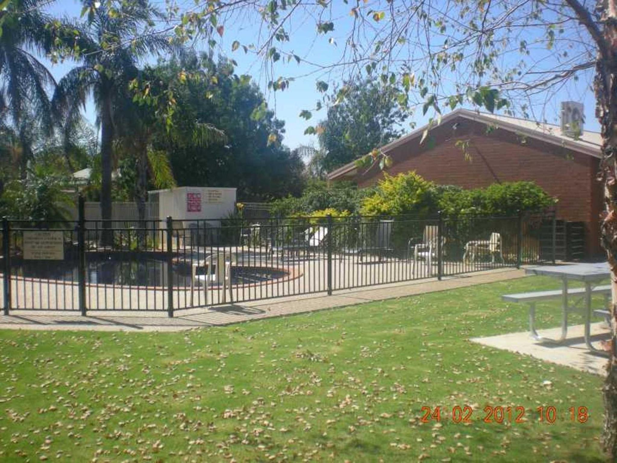 Ashleigh Court Motor Inn