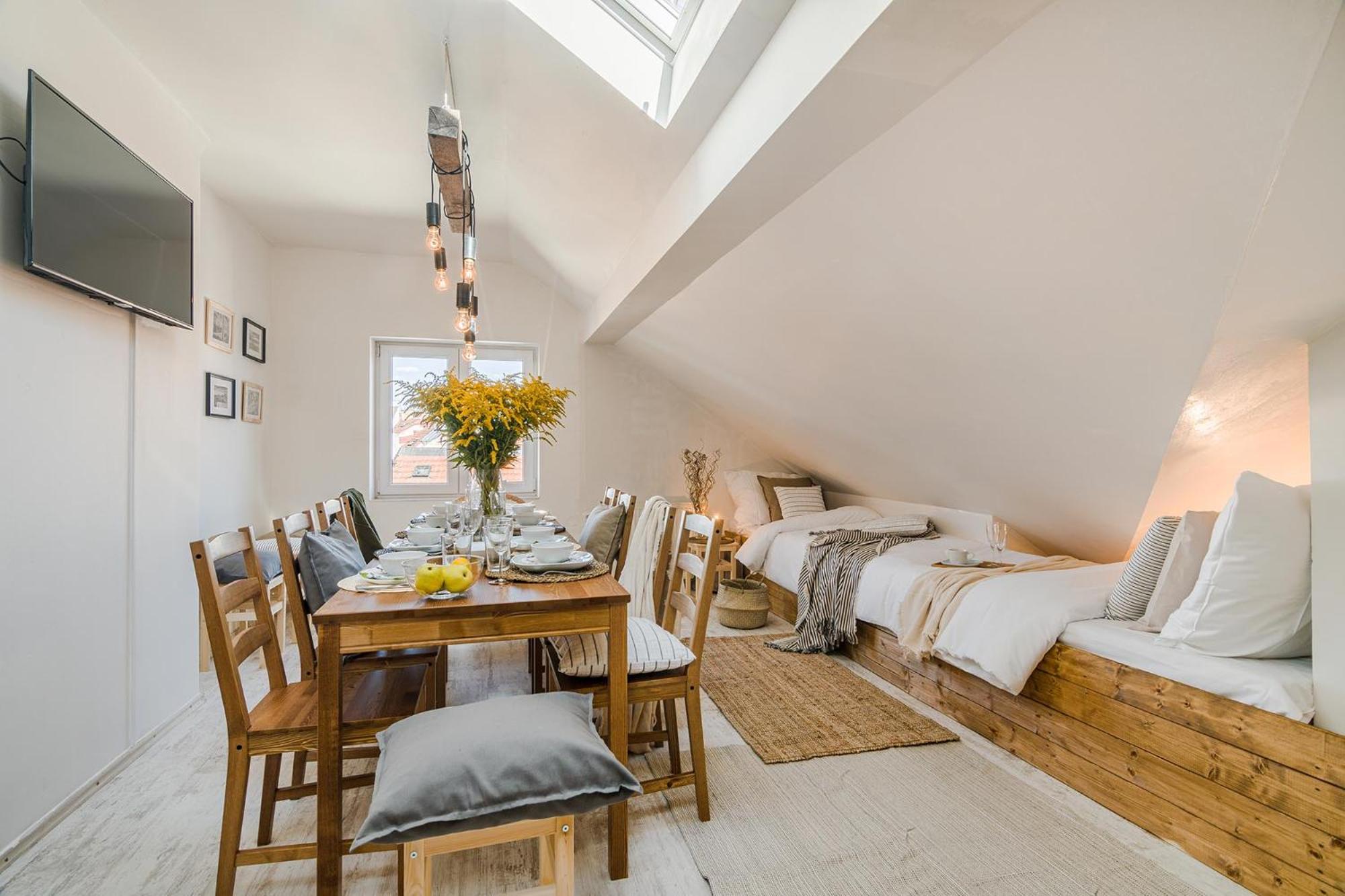 APTs in OLD TOWN PRAGUE by Michal&Friends