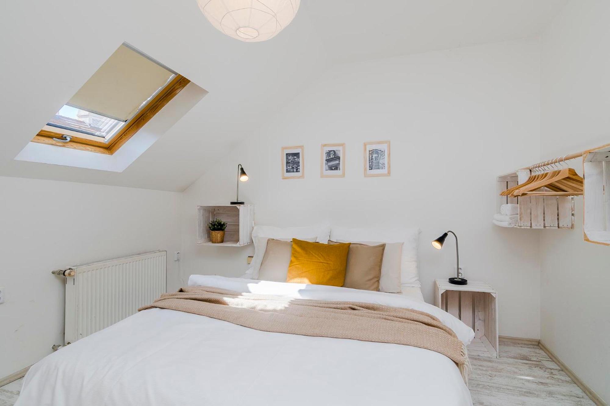 APTs in OLD TOWN PRAGUE by Michal&Friends