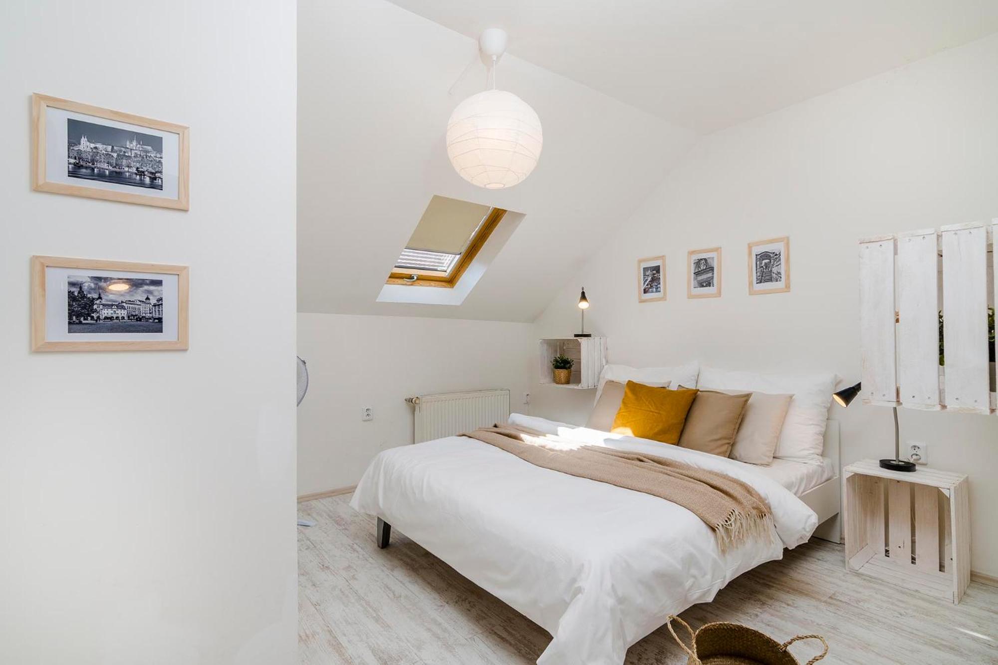 APTs in OLD TOWN PRAGUE by Michal&Friends