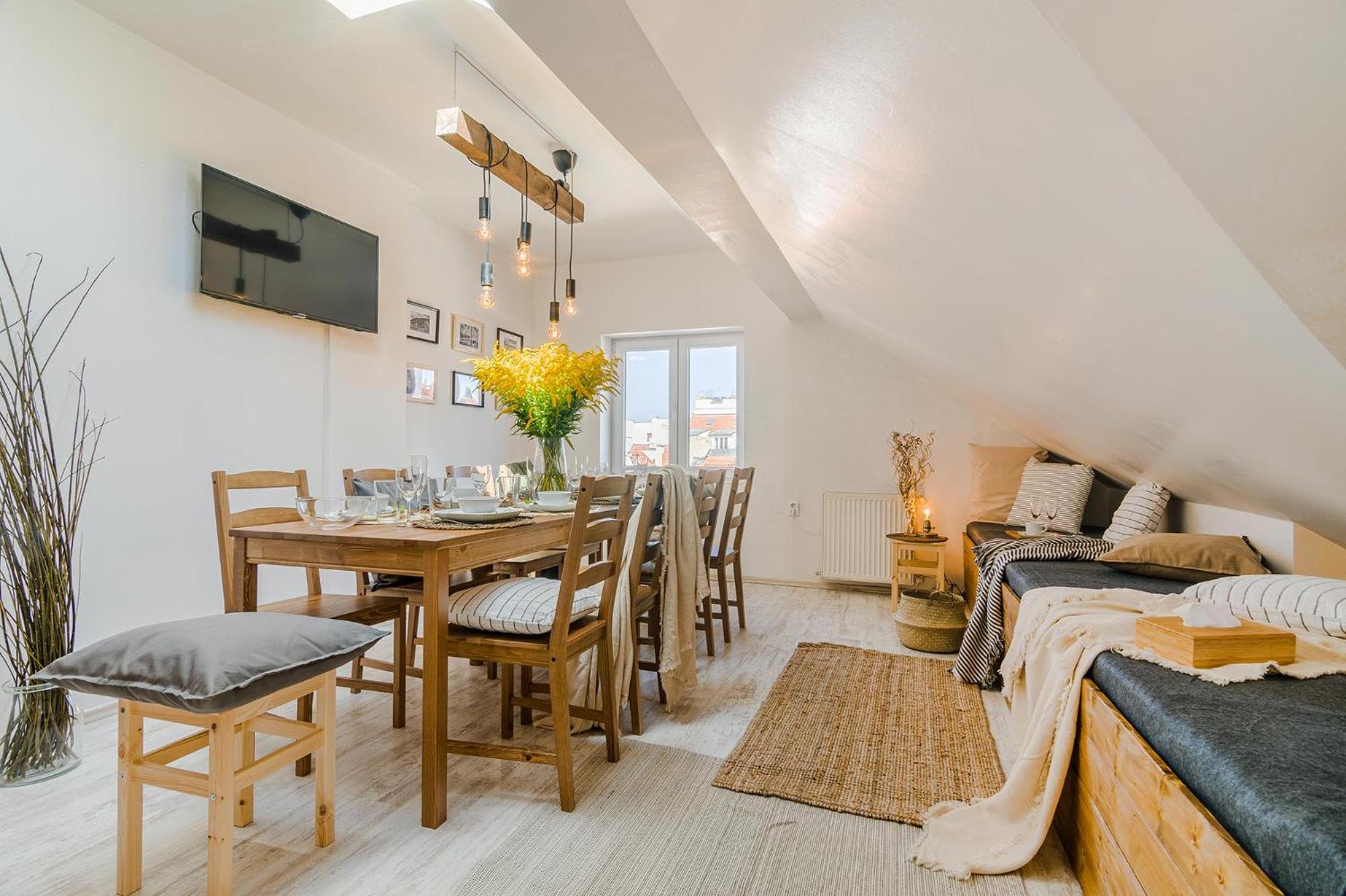 APTs in OLD TOWN PRAGUE by Michal&Friends