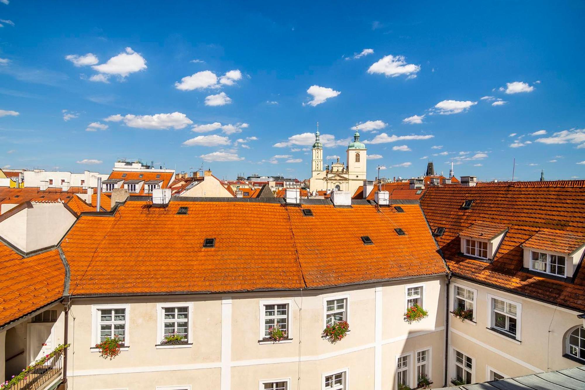 APTs in OLD TOWN PRAGUE by Michal&Friends