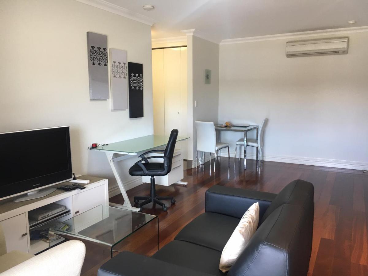 Fremantle Harbourside Apartments