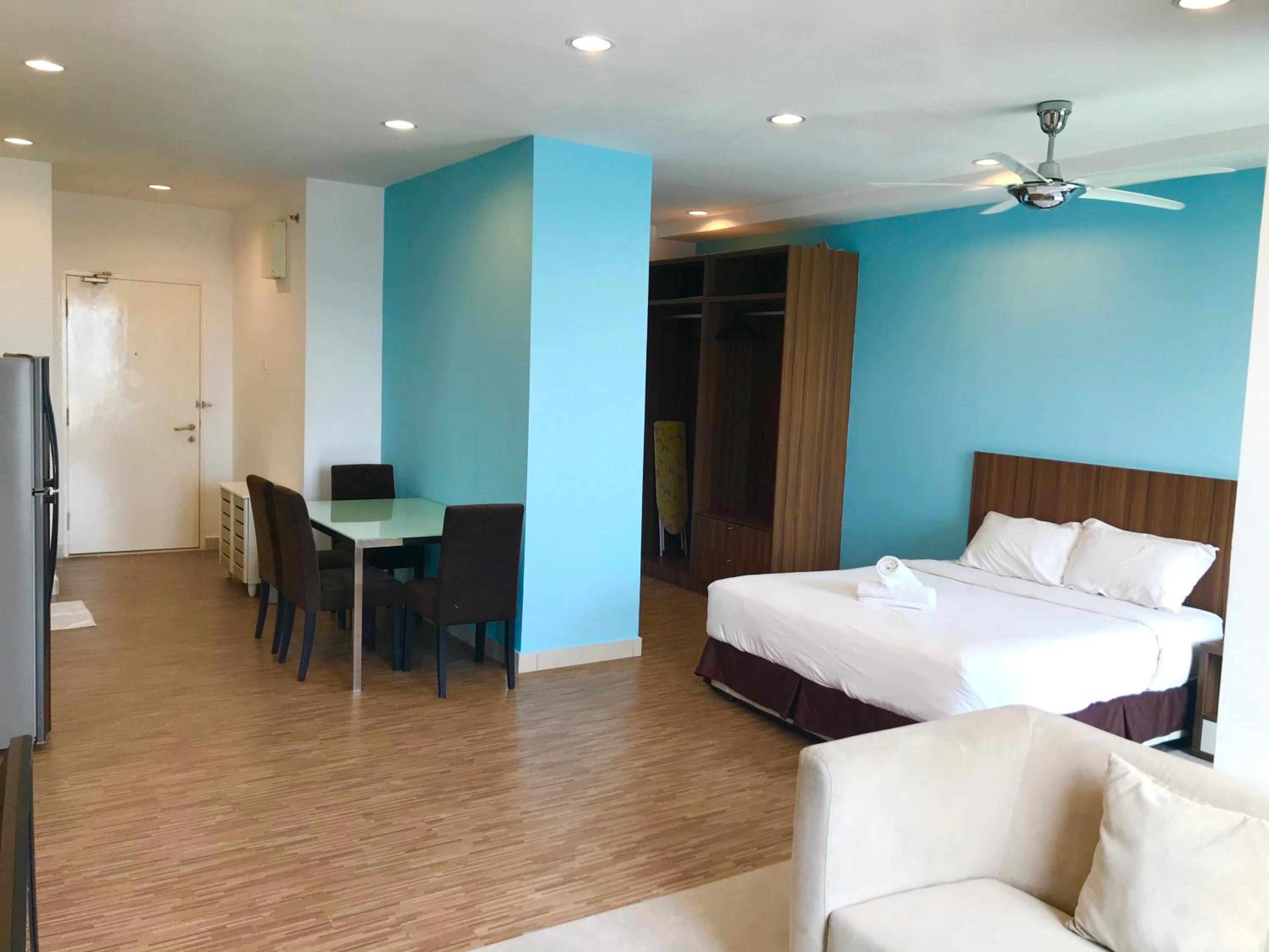 Mansion One Suites by Little Cabin photo 1