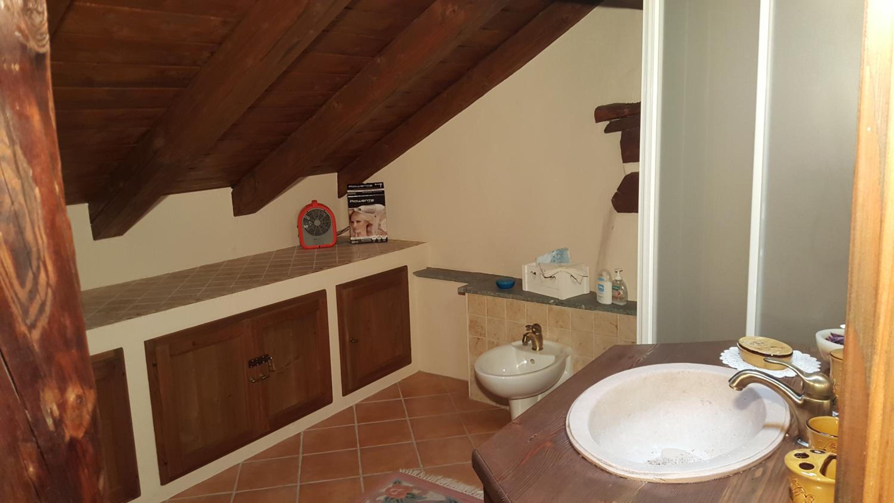 Photo 48