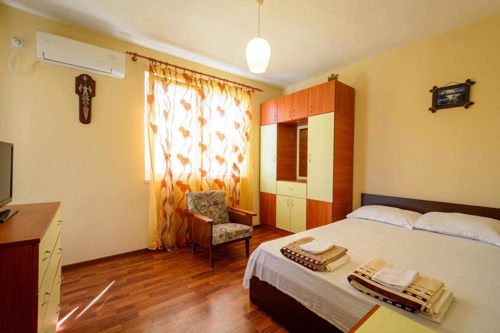 Apartment Yanevi