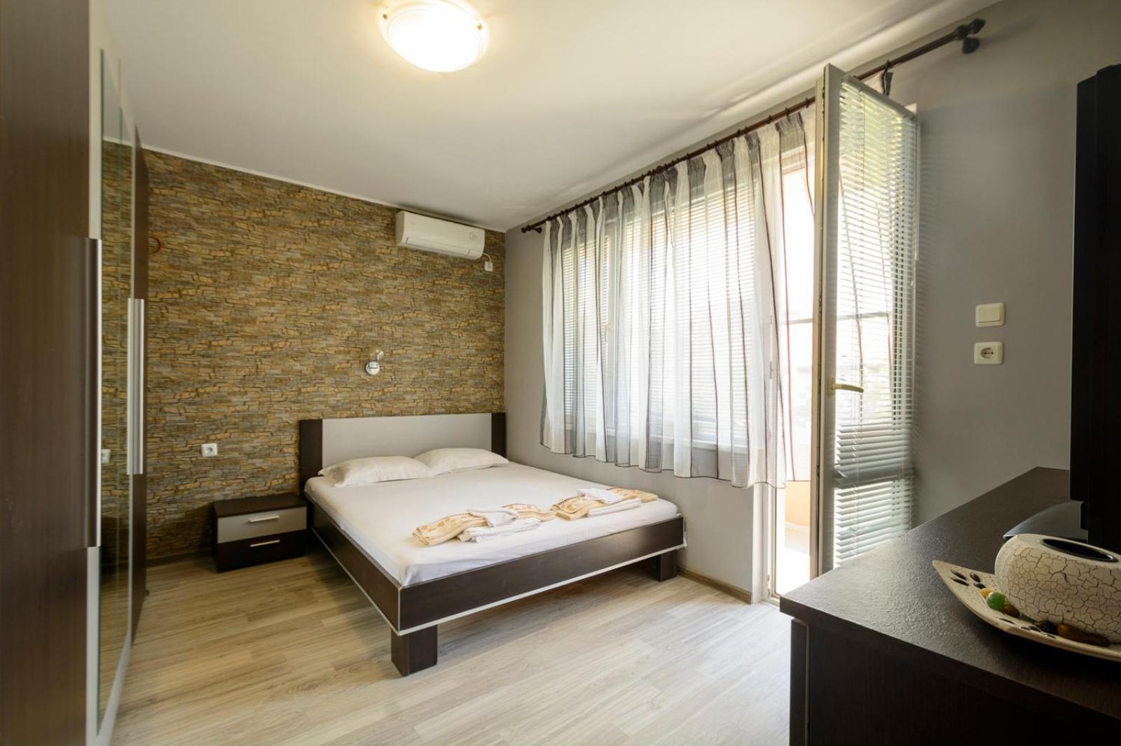 Apartment Yanevi