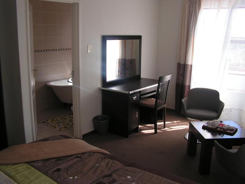 Moshitametsi Guesthouse