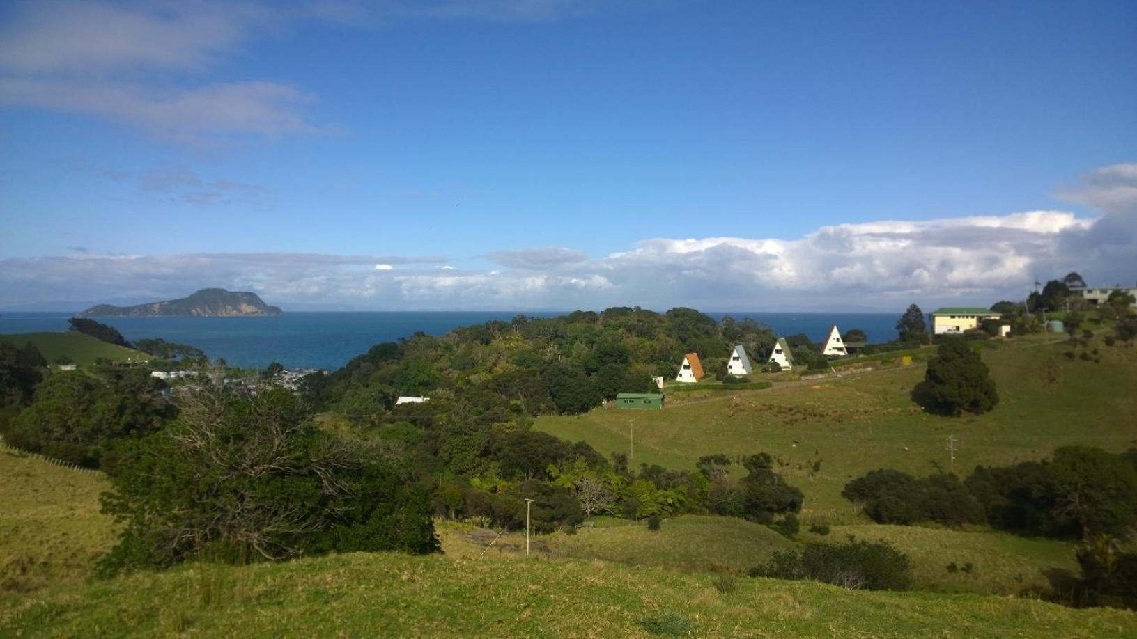 Pohutukawa Coastal Chalets