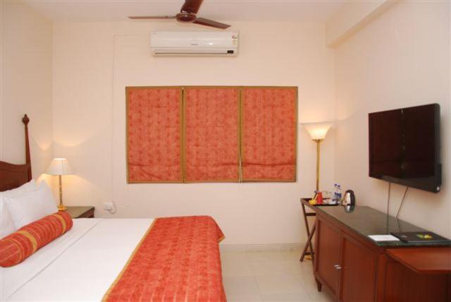 The Lalit Traveller Khajuraho, photo 3