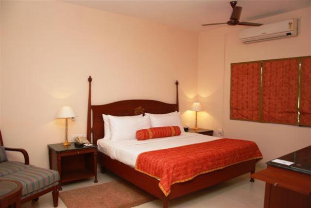 The Lalit Traveller Khajuraho, photo 33