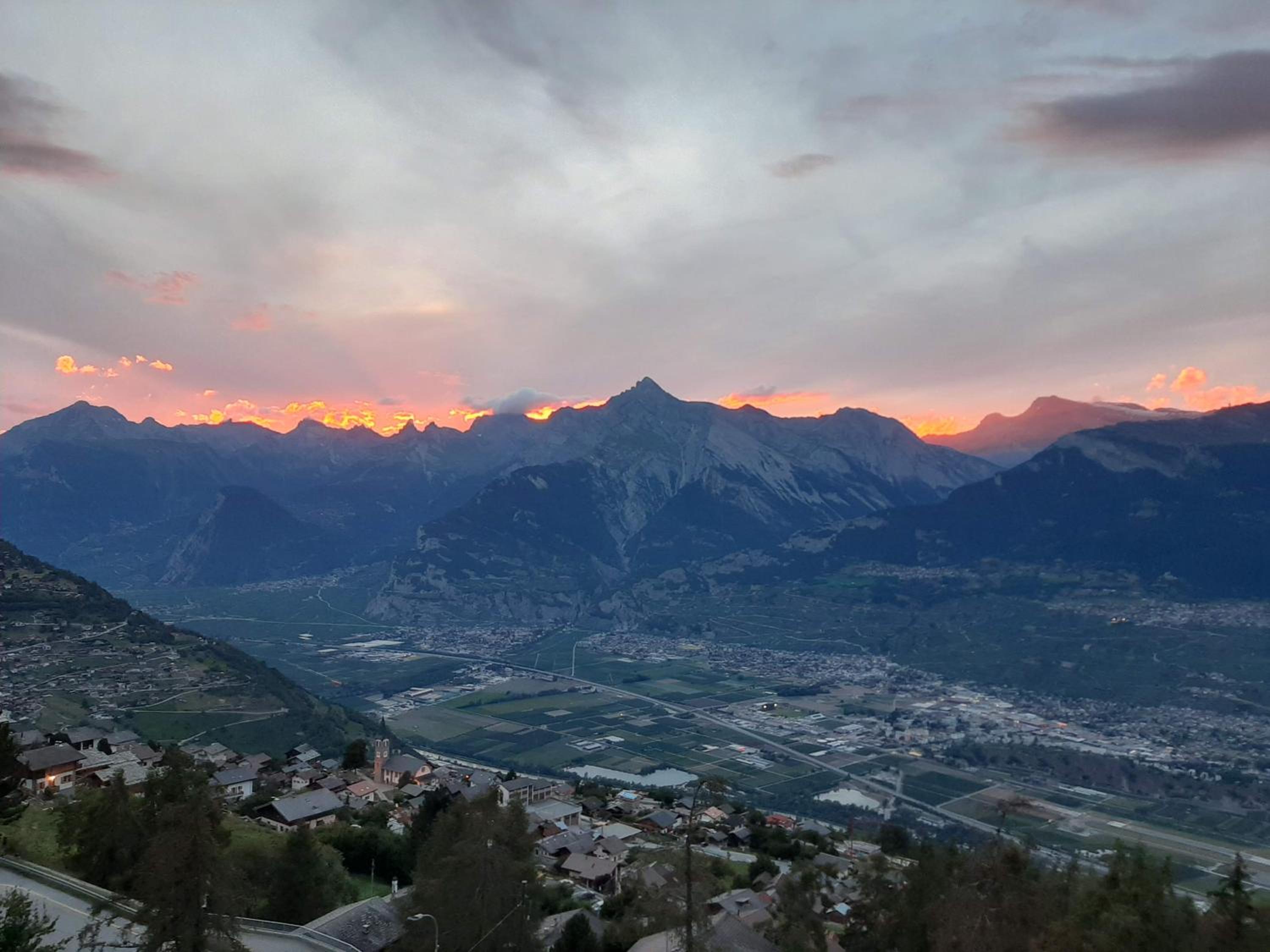 The fox's family home - Veysonnaz view 5