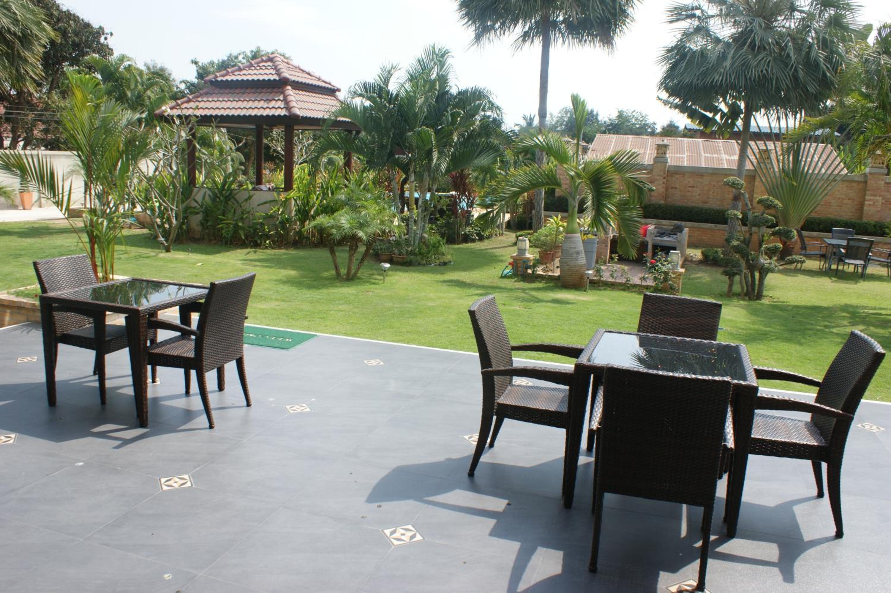Sumali Villa