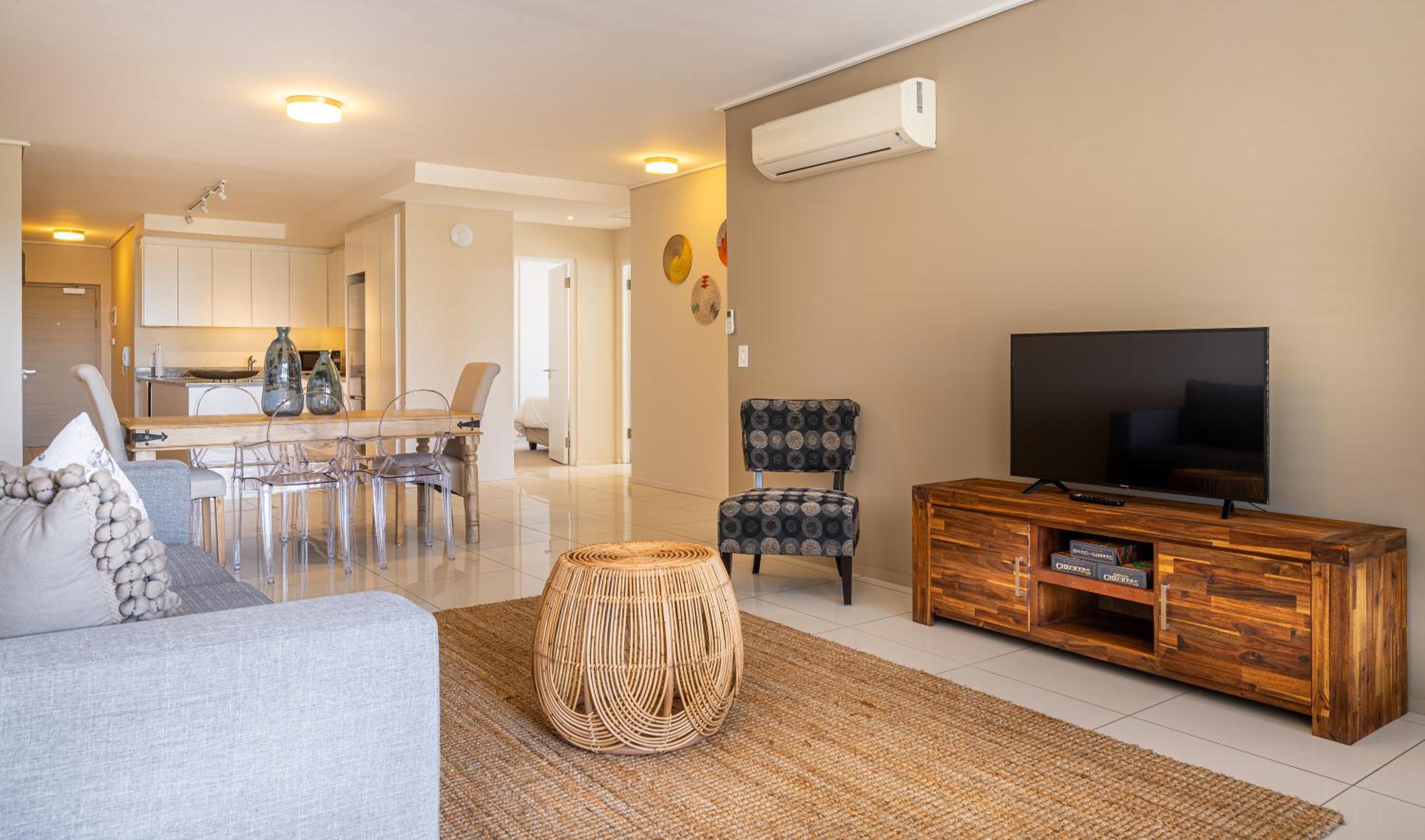 The Antrim Apartments by Totalstay view 5