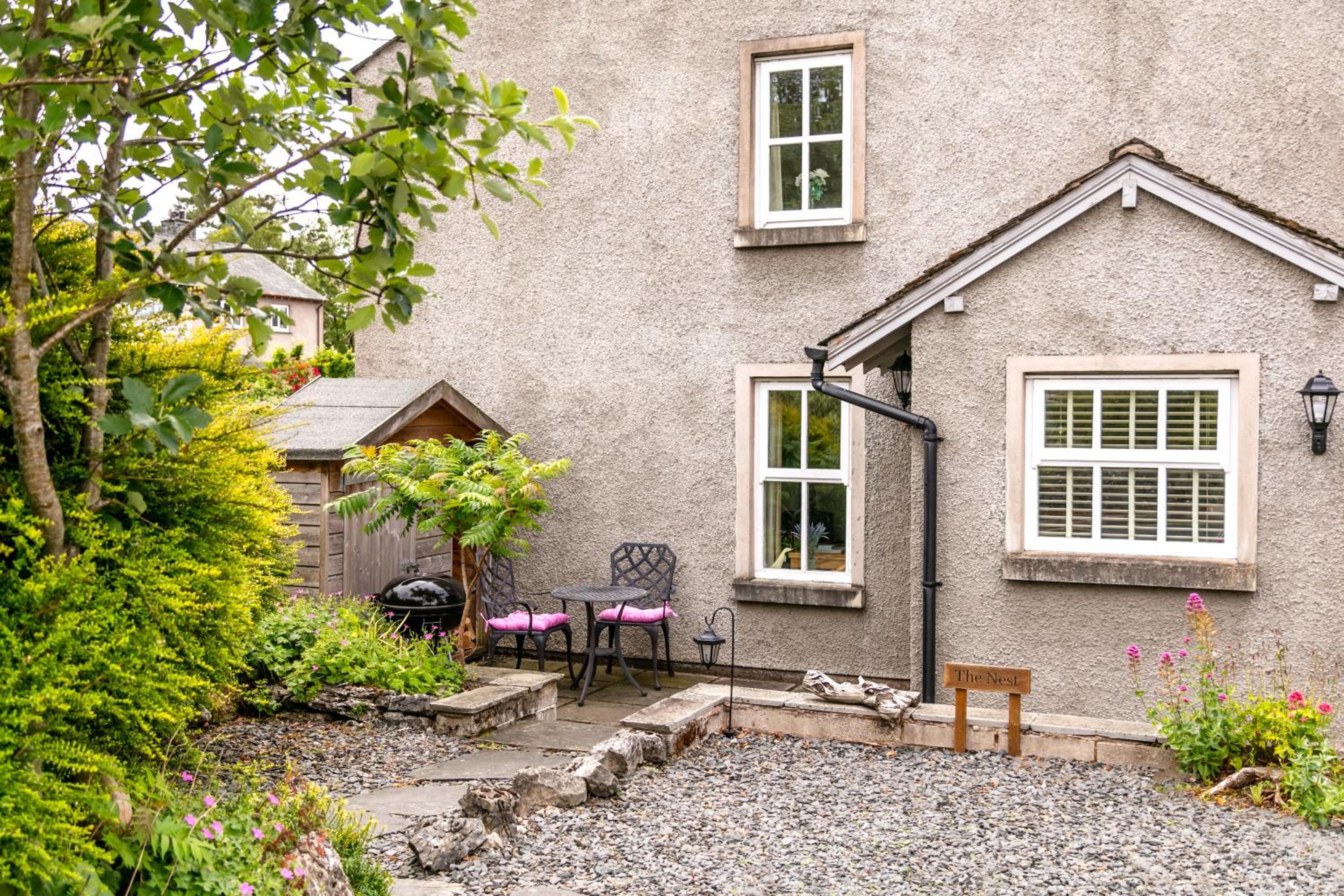 Maggie Puddle Cottages view 4