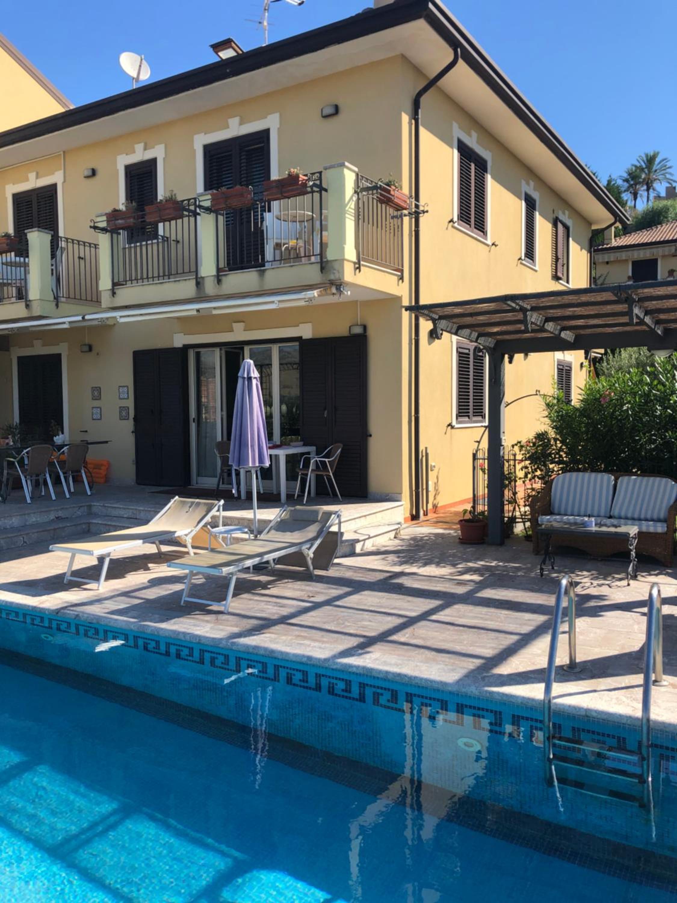 Villino Lenci view 3