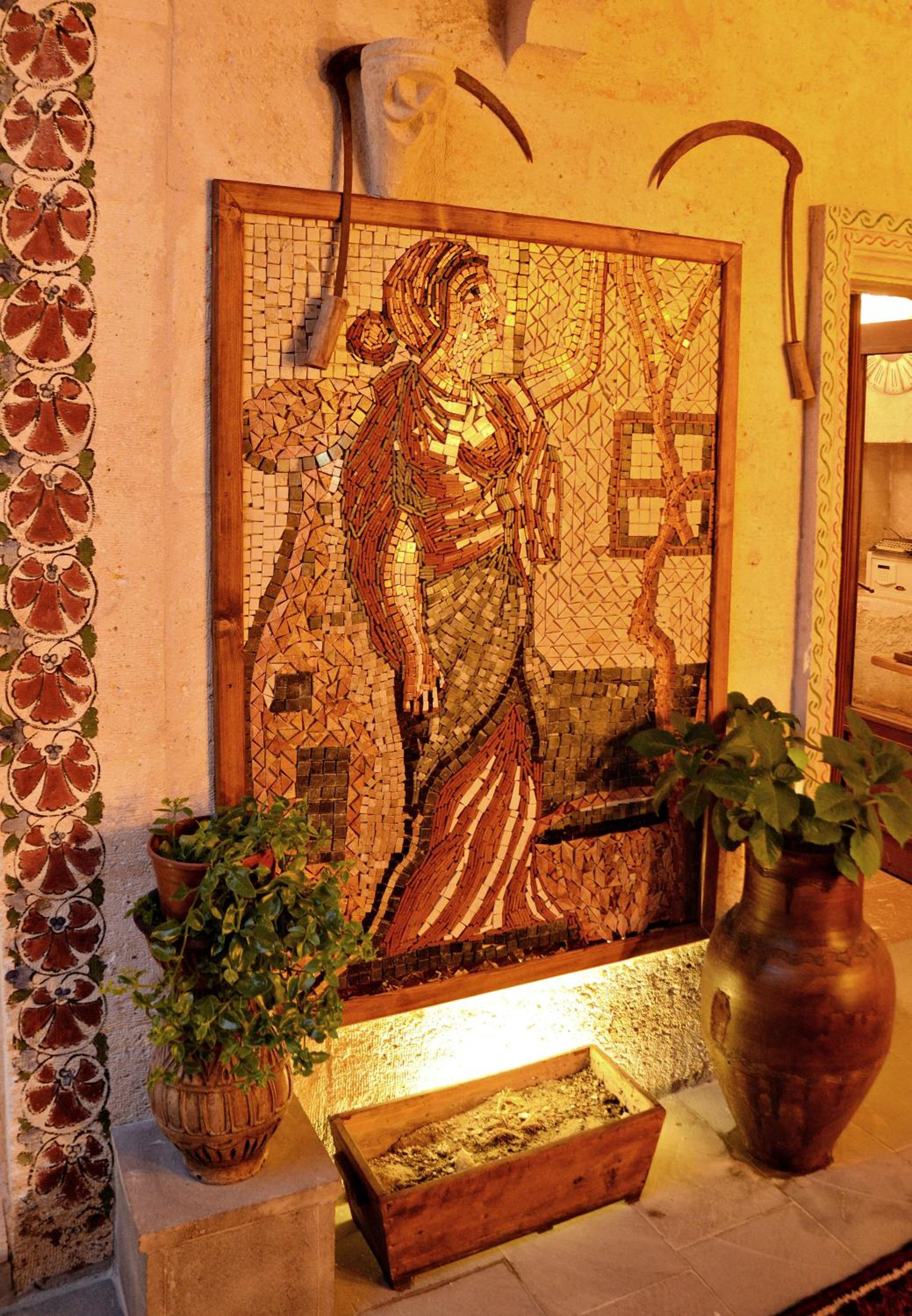 Caftan Cave Suites - Image 21