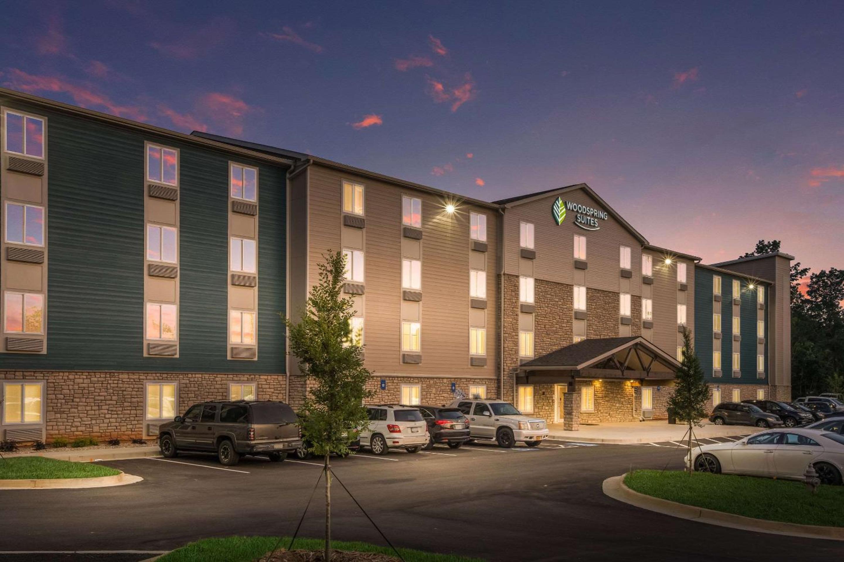 WoodSpring Suites Atlanta McDonough view 5