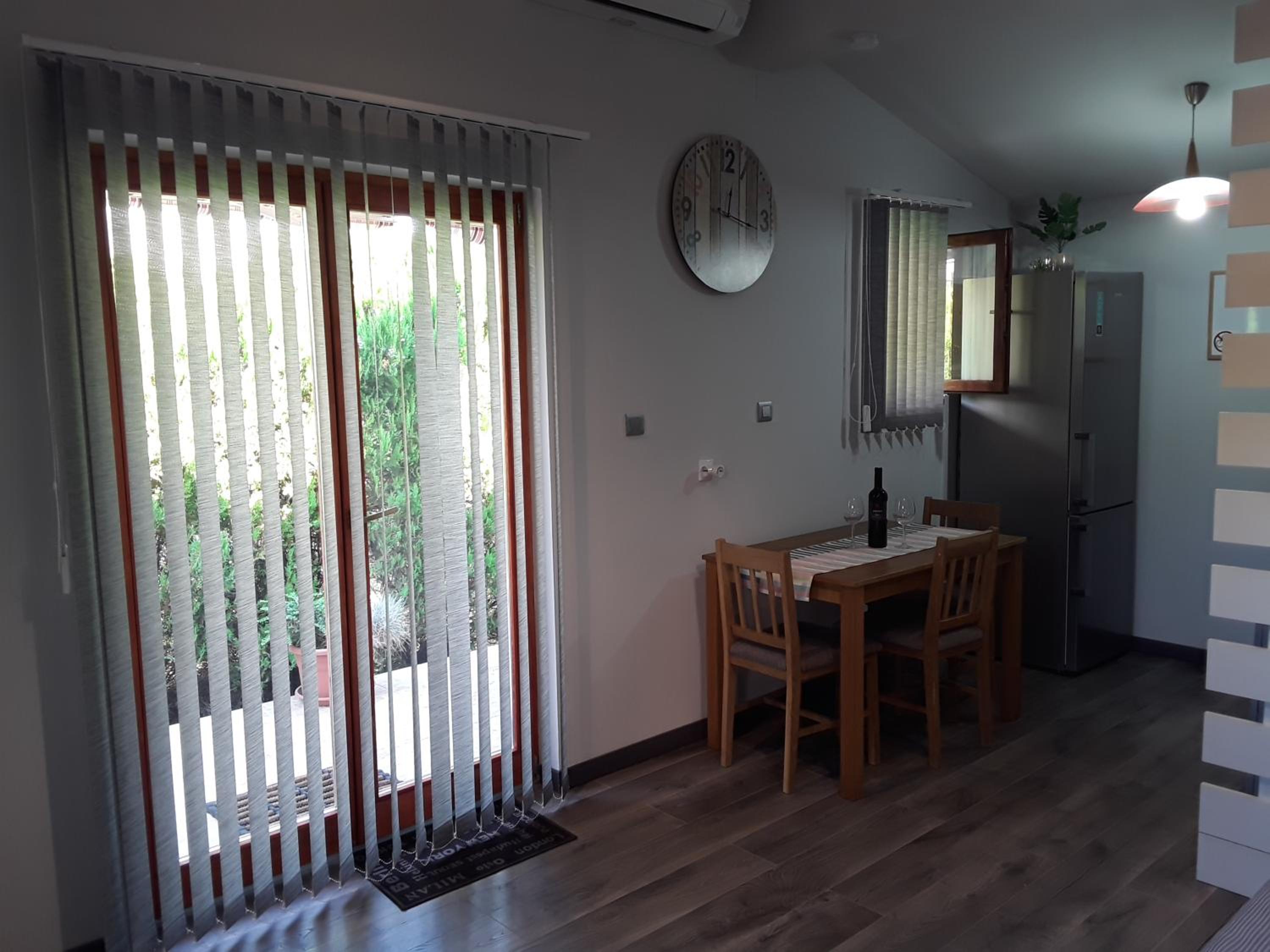 Apartman Studio Erin view 3