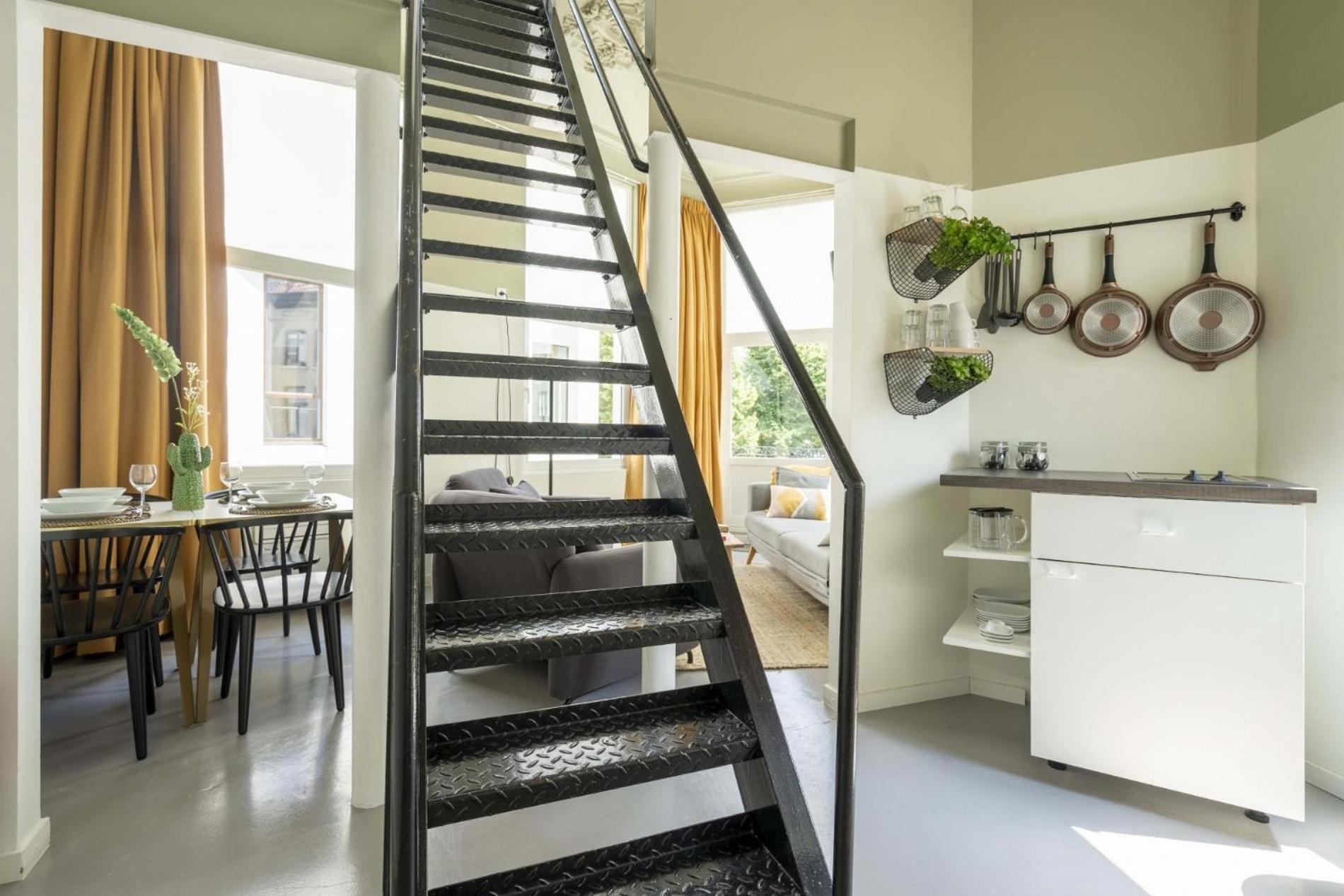 SHWAY60 Family House