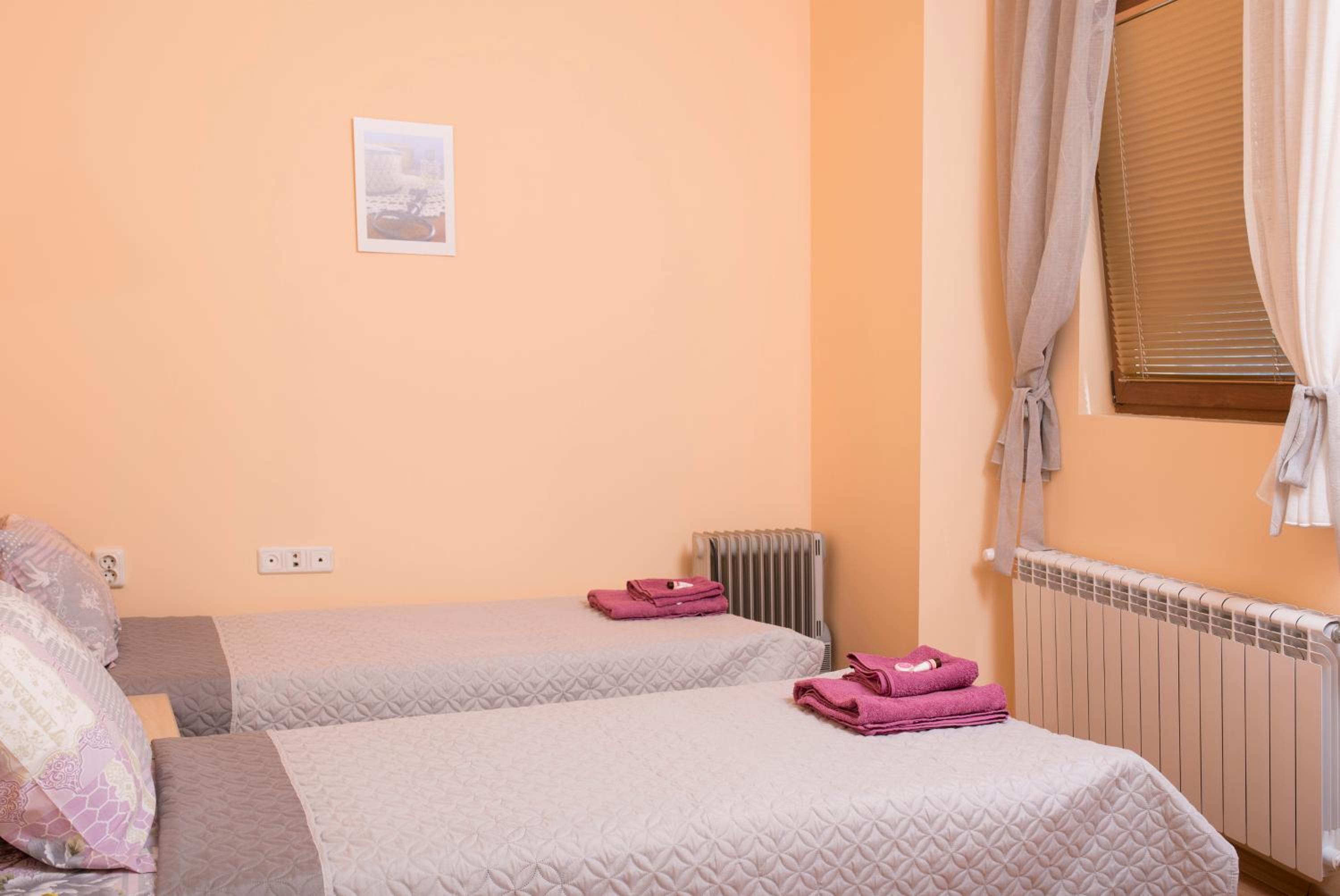 The Sunny Guest House of Veliko Tarnovo-Amazing View, Top Location
