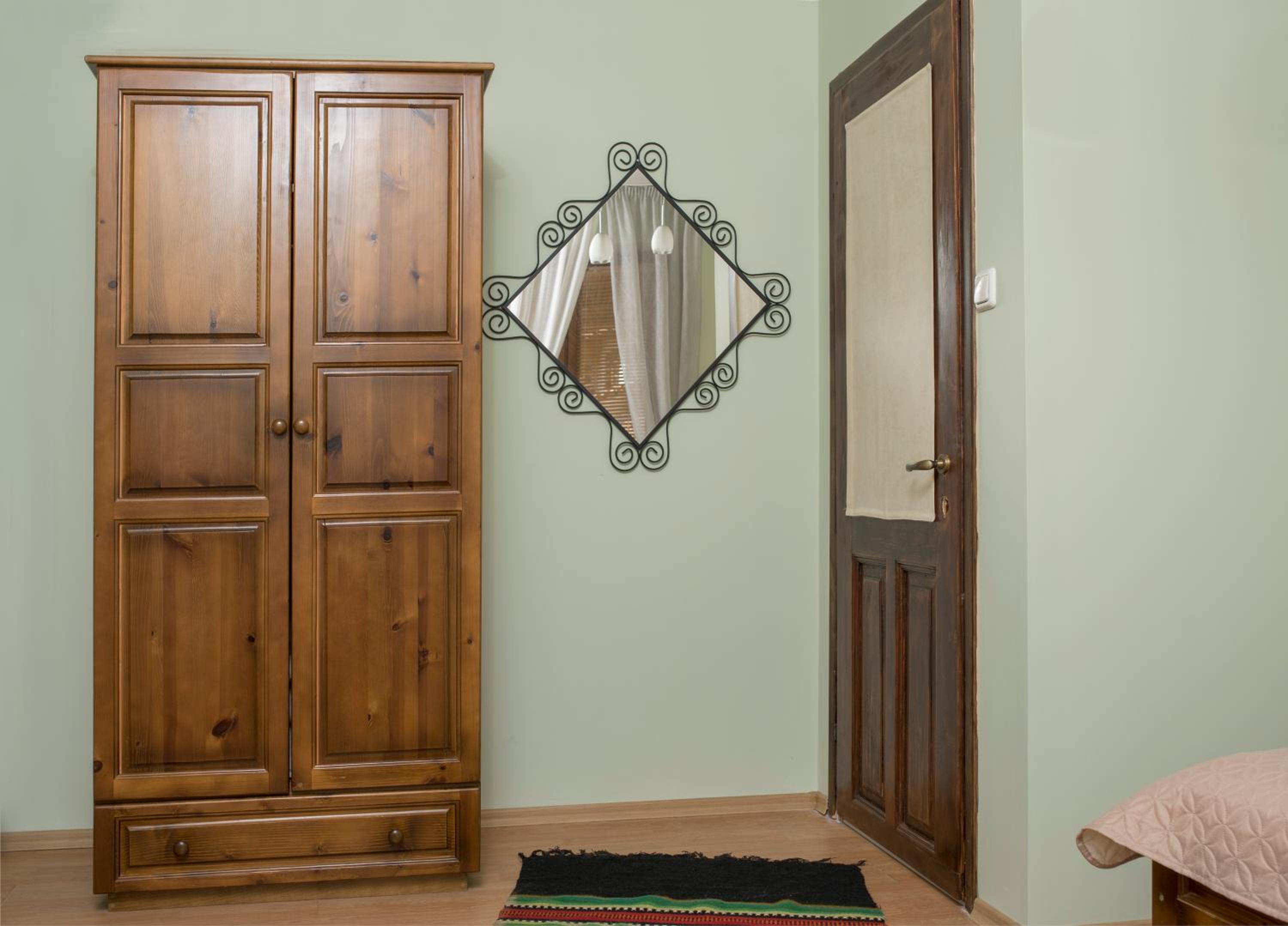 The Sunny Guest House of Veliko Tarnovo-Amazing View, Top Location