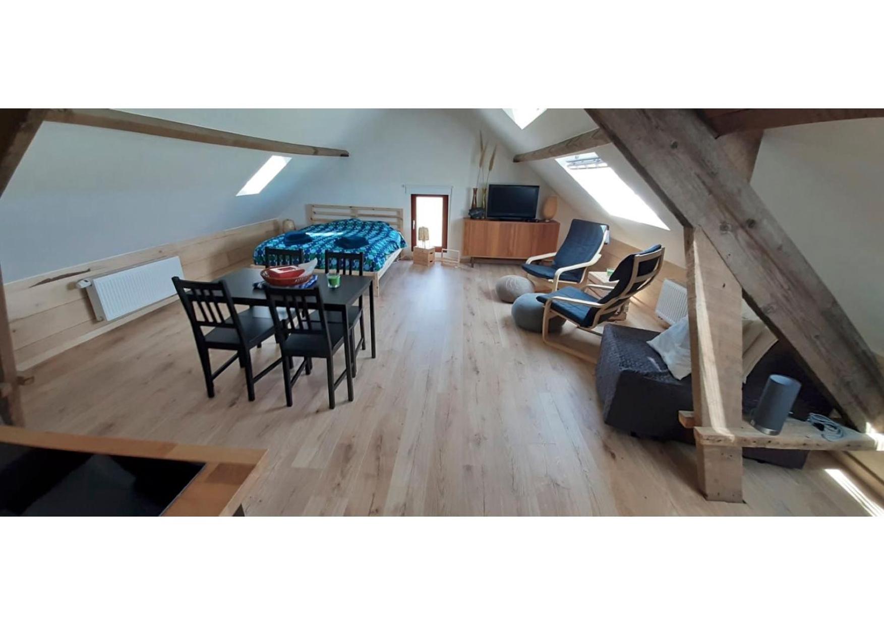 Maenhoudthoeve met zwembad en sauna