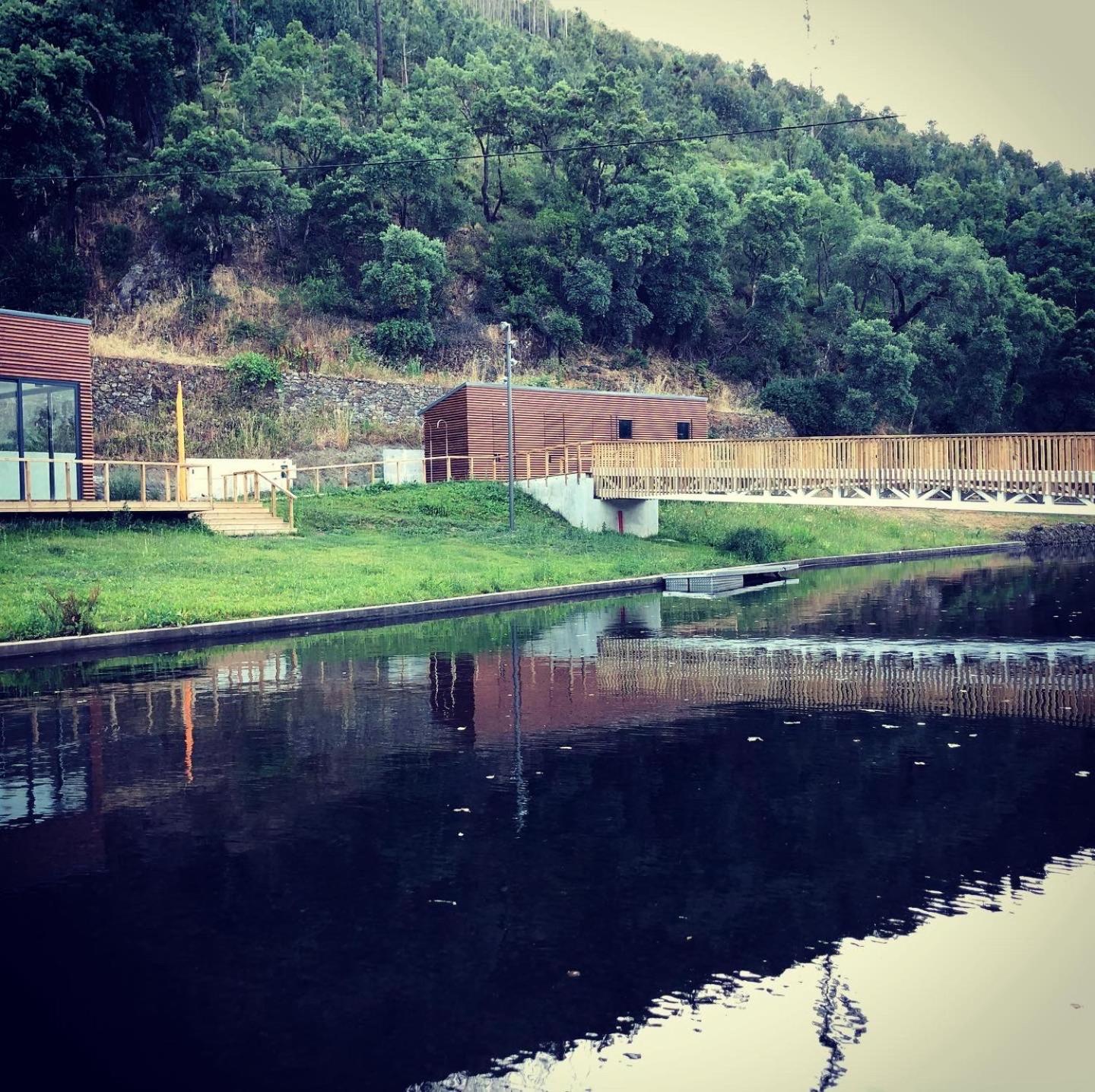 Casa da Ribeira Guesthouse