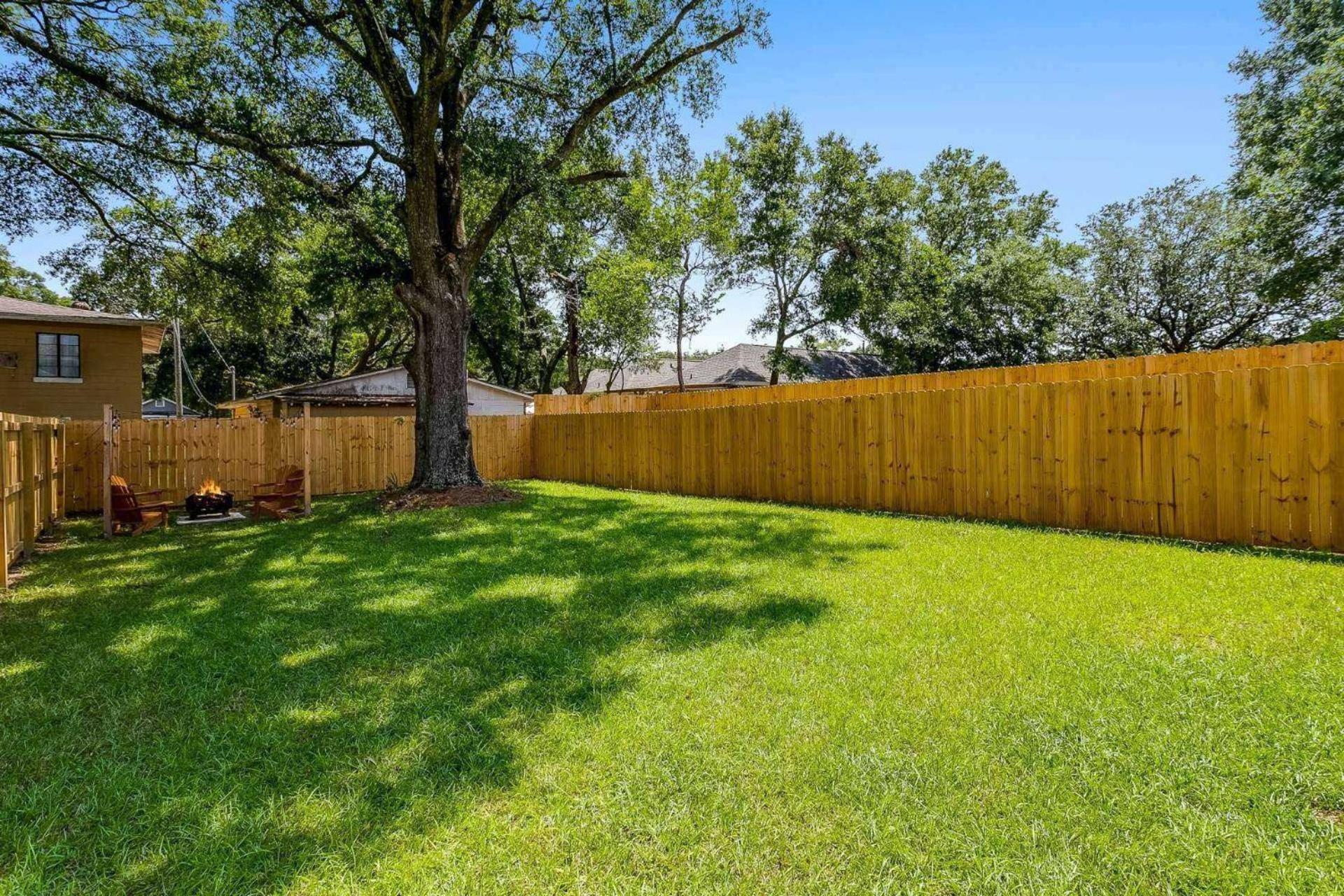 Lone Oak House