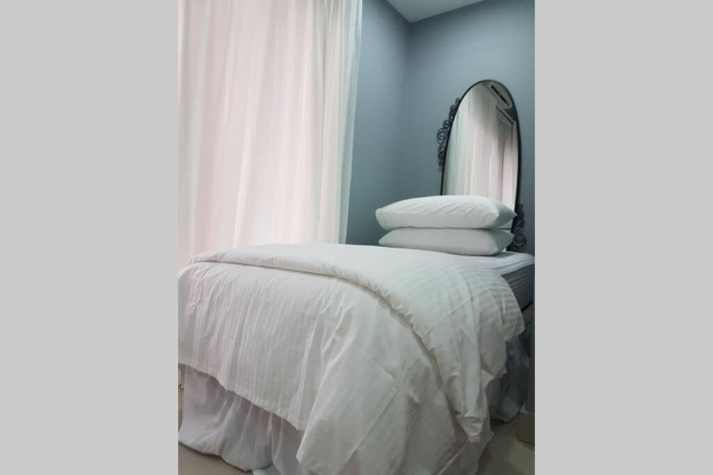 Private studio at Bukit Jelutong photo 4