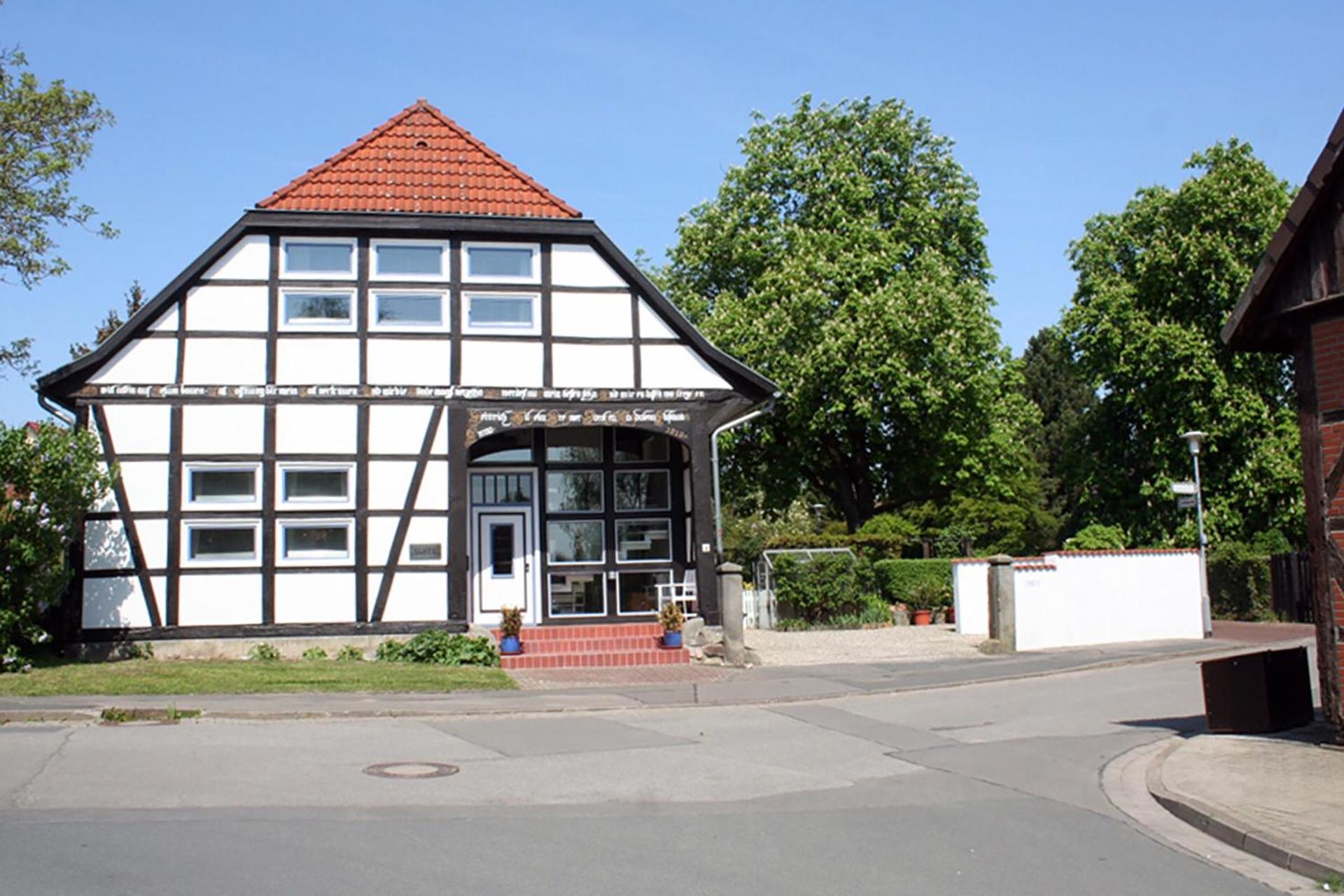 Photo 12
