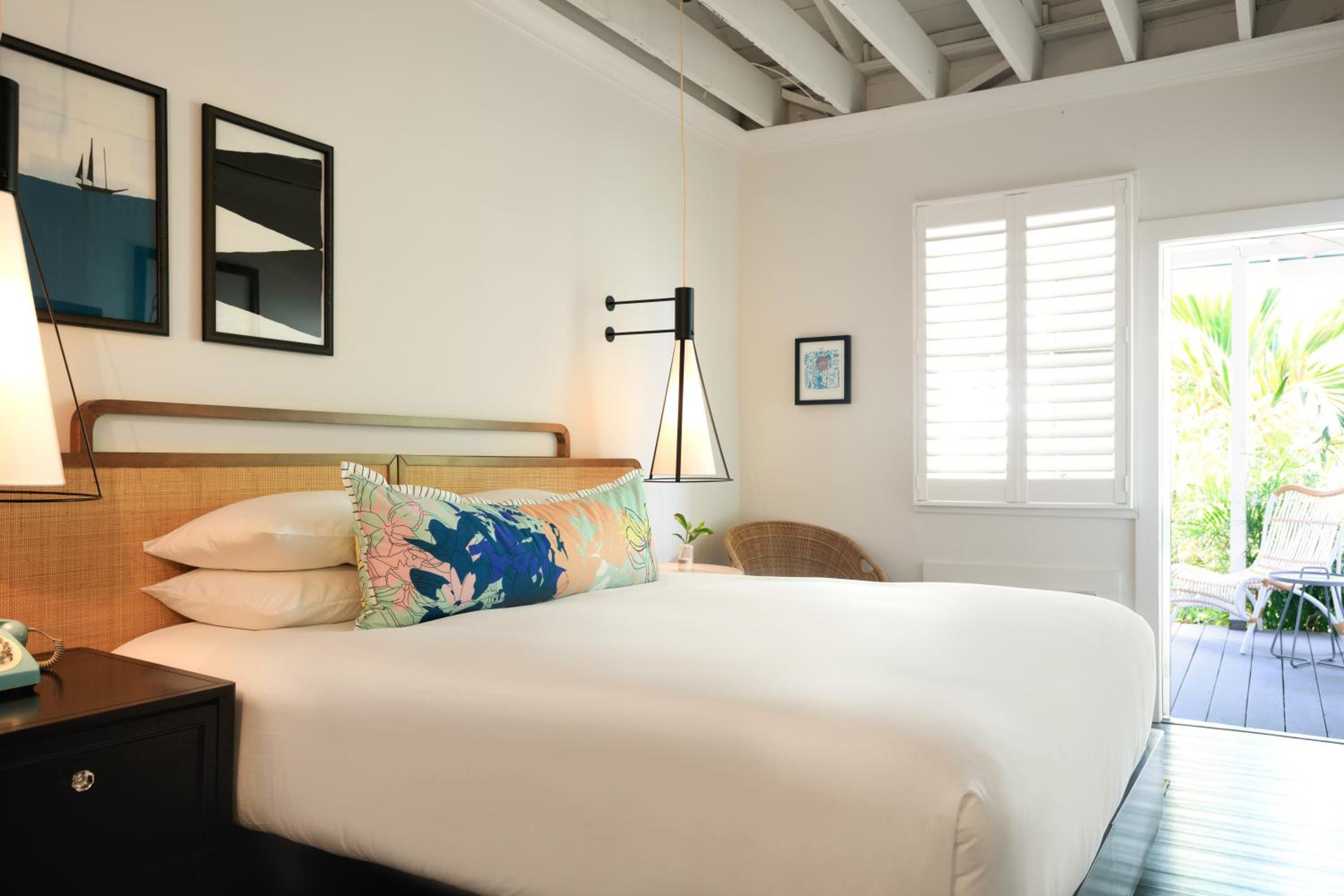 Ella's Cottages - Key West Historic Inns
