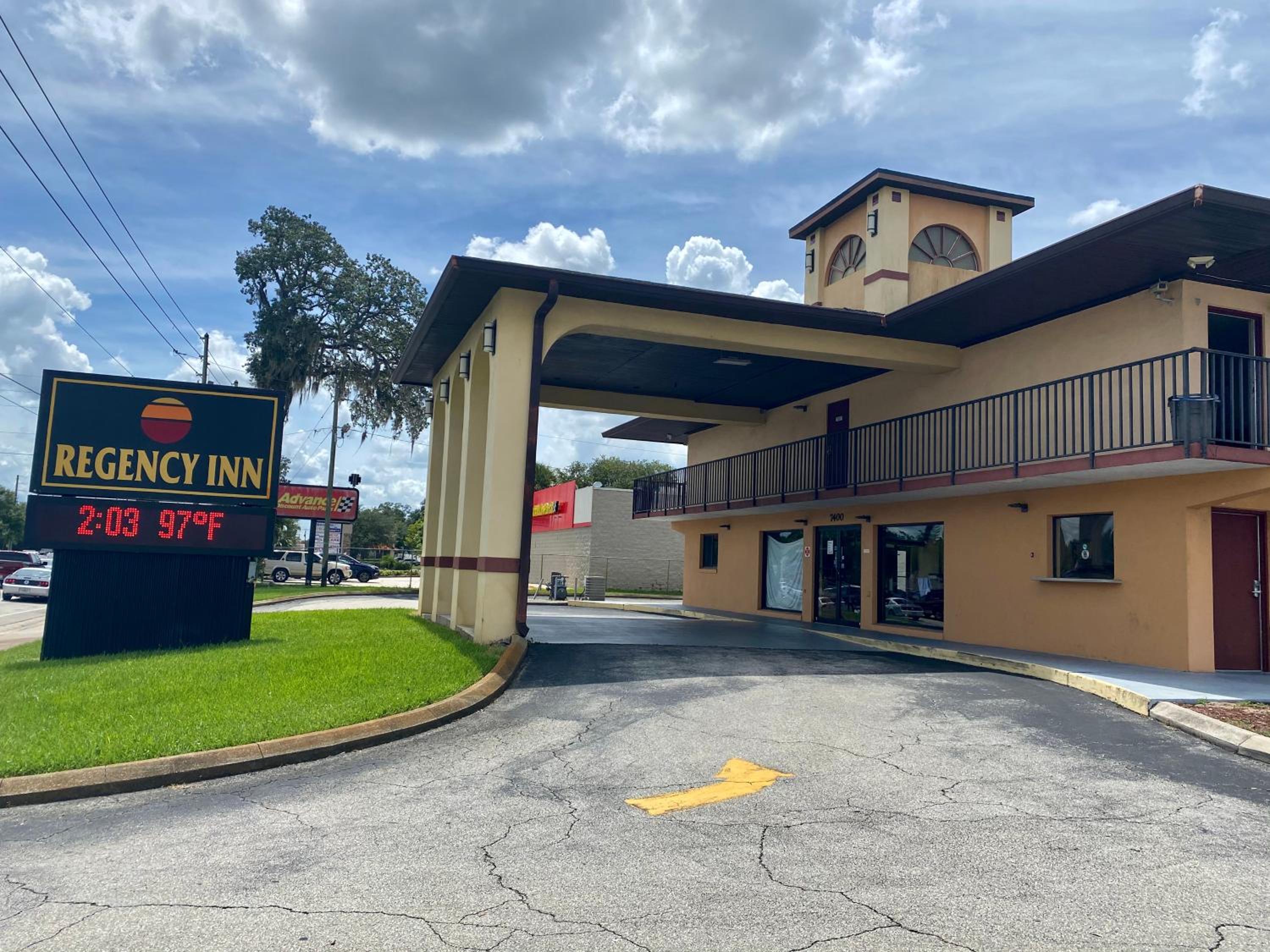 REGENCY INN