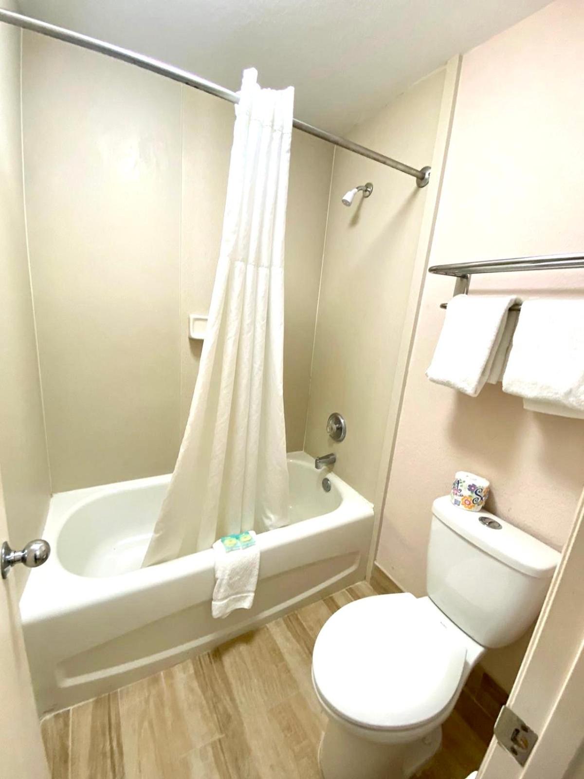REGENCY INN