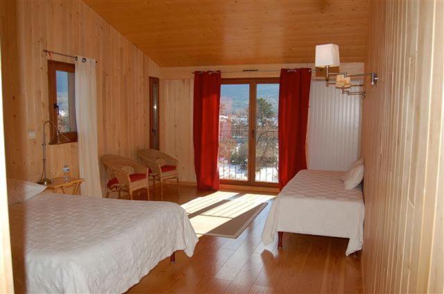 Maison Rouge view 2