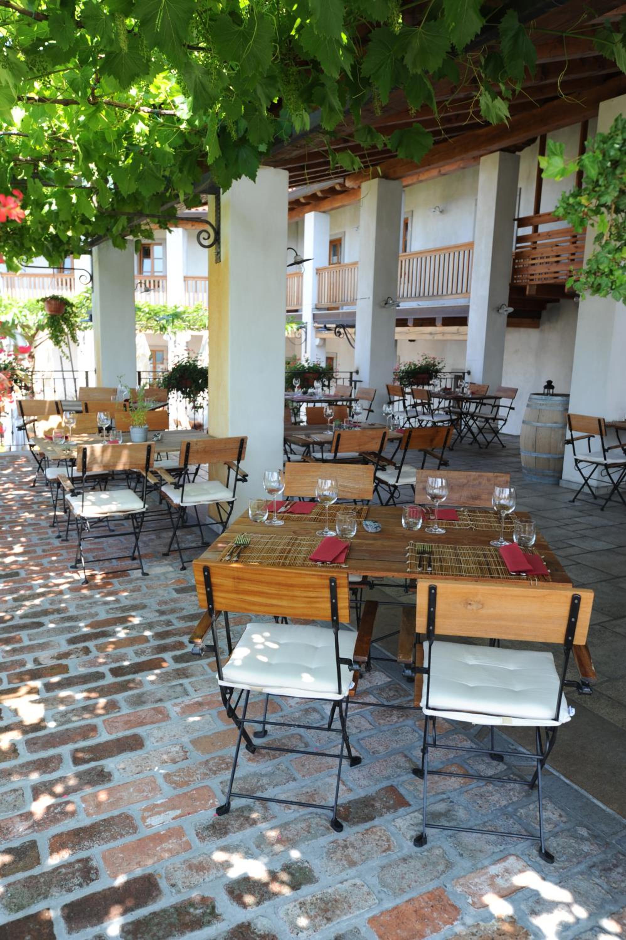 Belica Bed and Breakfast view 3