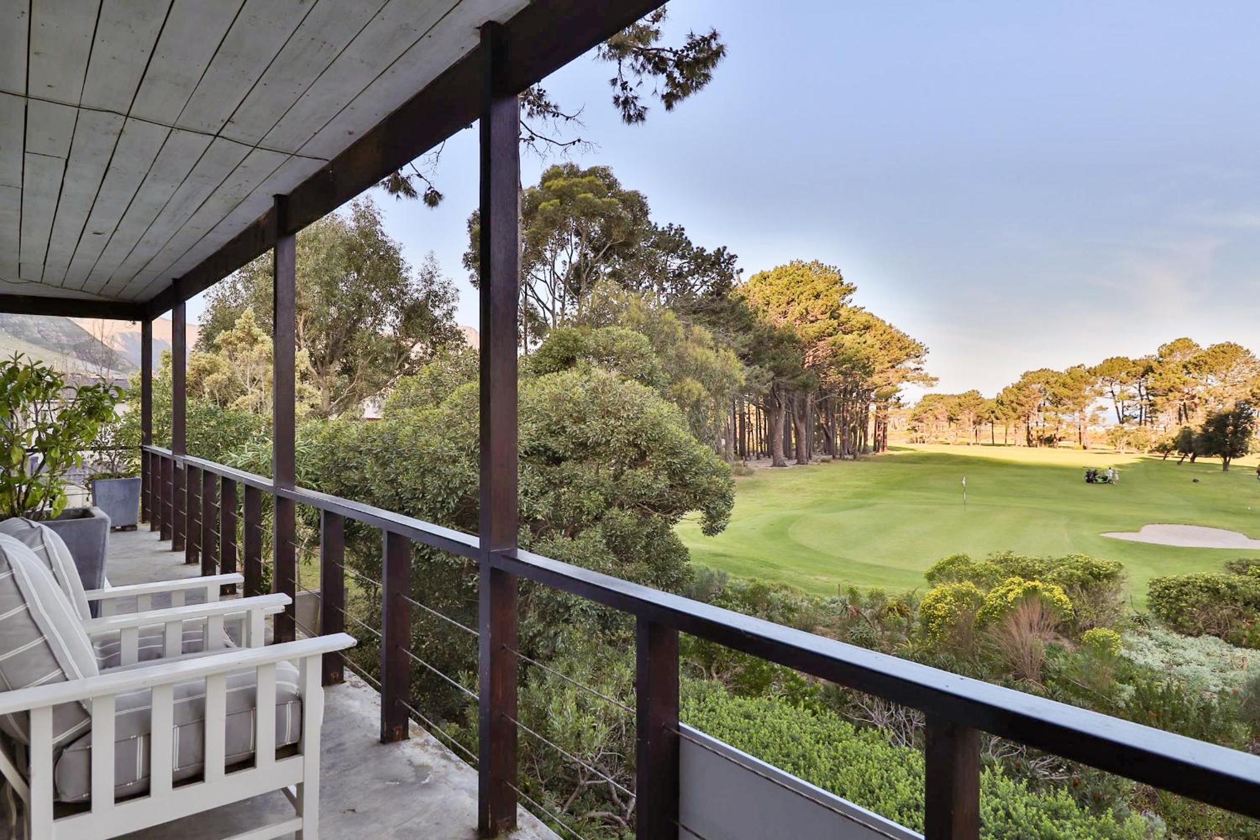 Hermanus Lodge on the Green - Solar Power