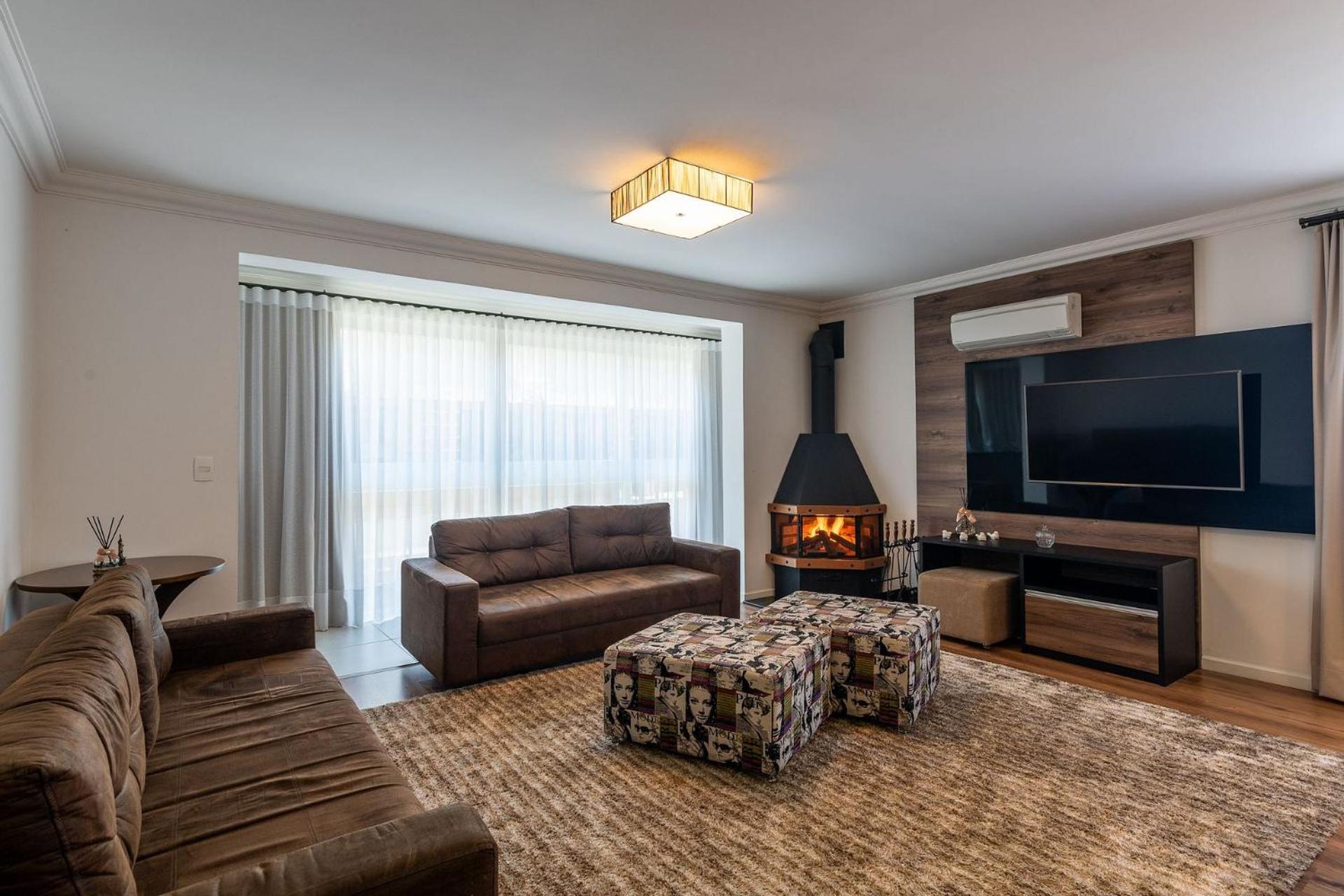 Luxurious apartment in the heart of Gramado view 4