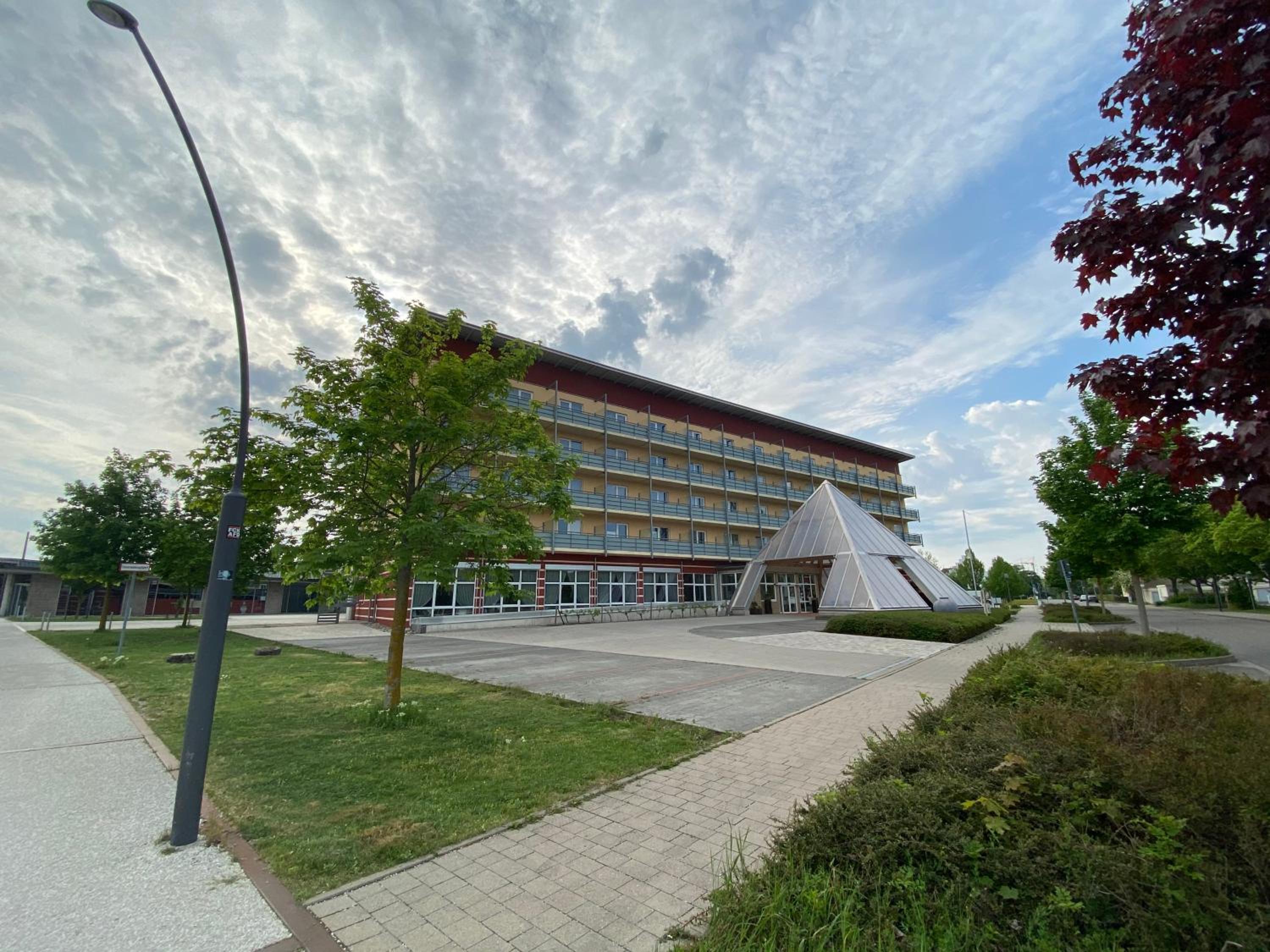 Kurhotel Pyramide Bad Windsheim en Bad Windsheim