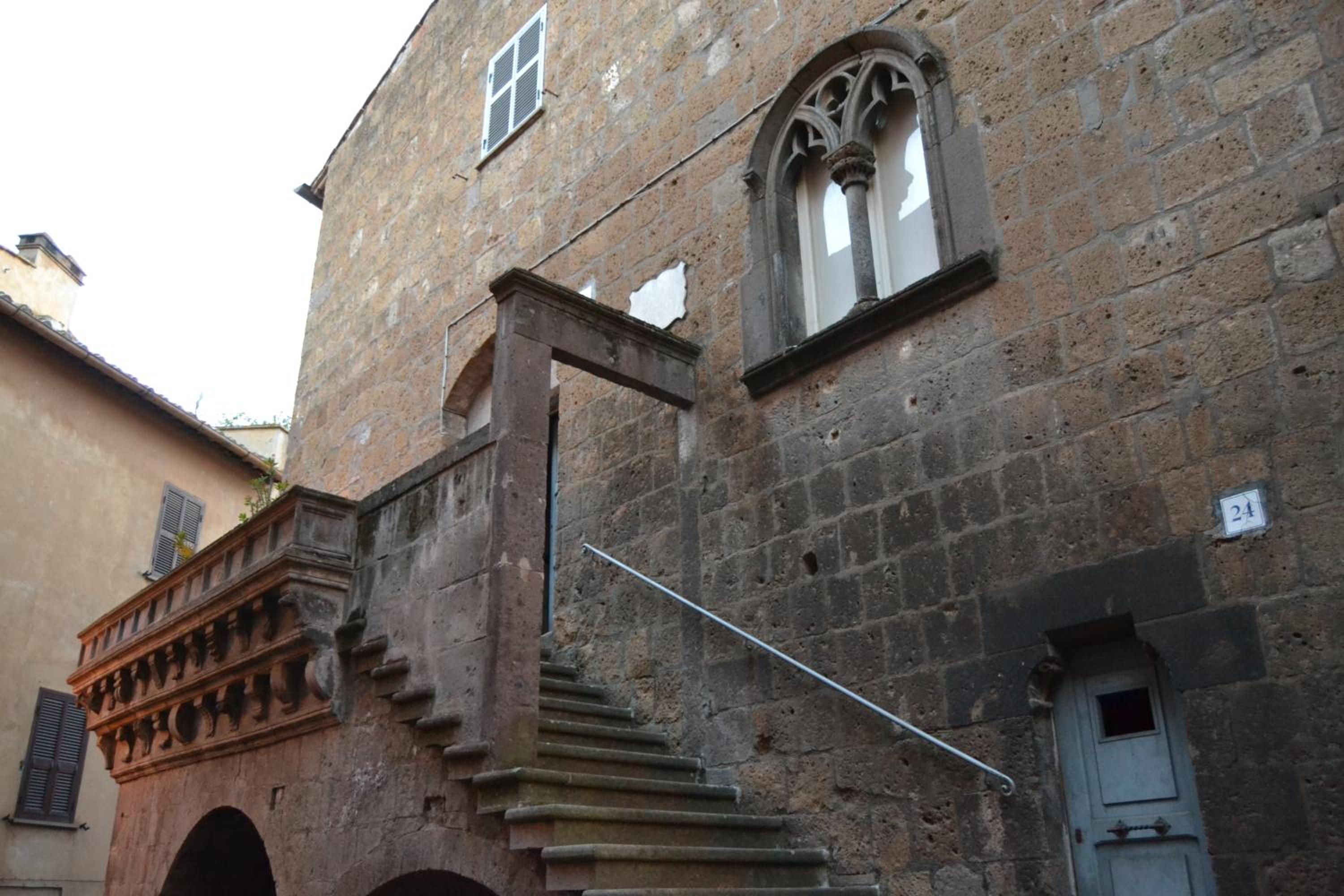 Photo 36