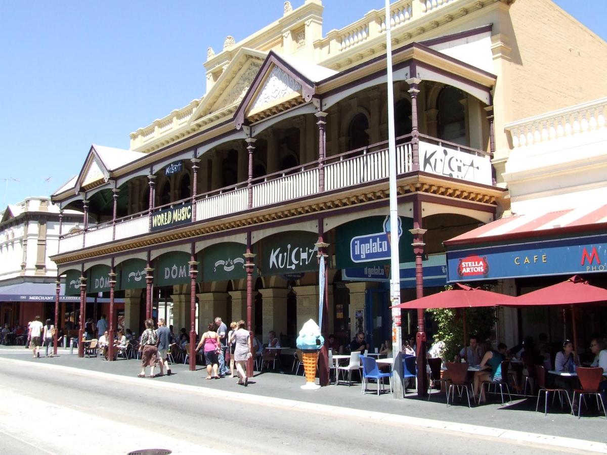 Fremantle Harbourside Apartments