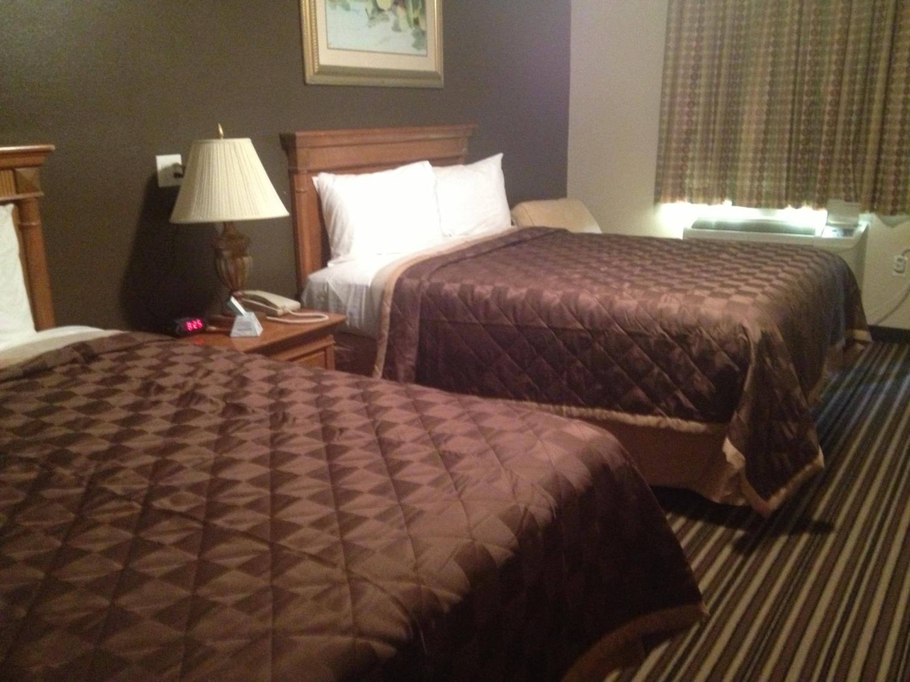 Executive Inn Snyder
