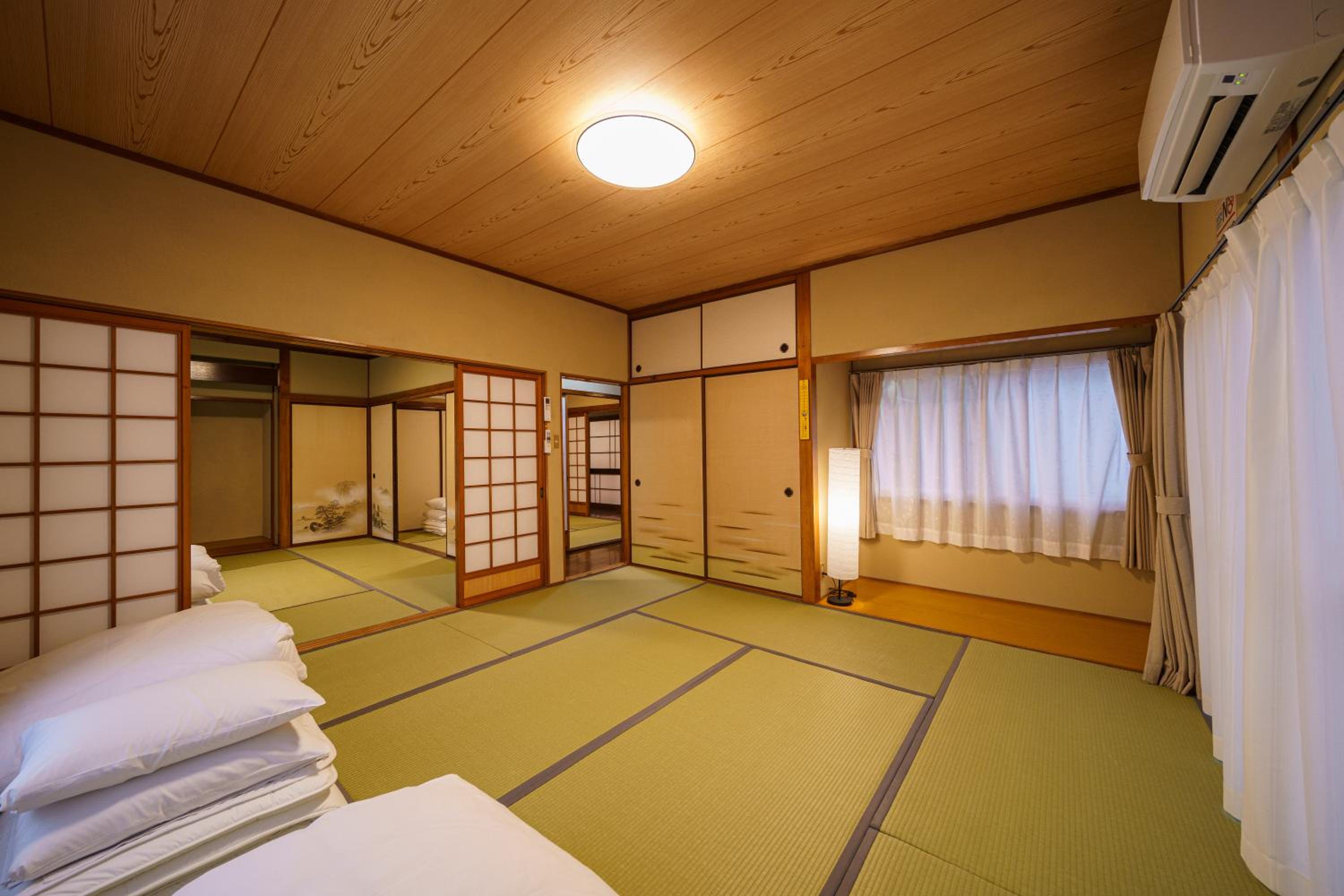 Yufu-no-yu Shiki Iyashi
