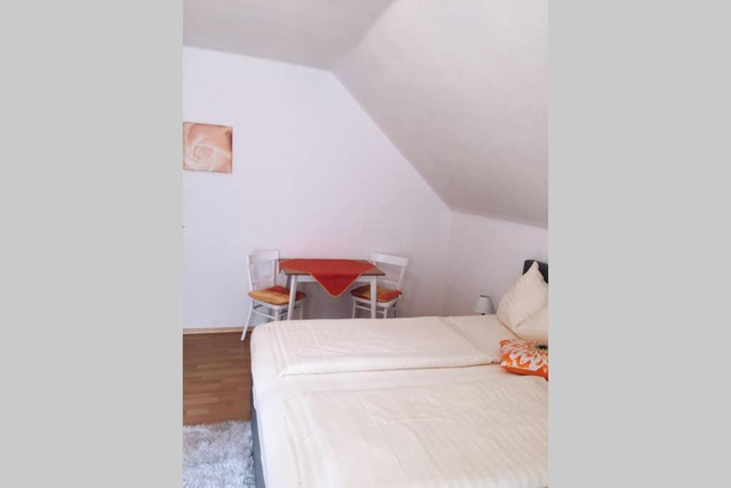 Gemütliches Ferienhaus am Waldrand