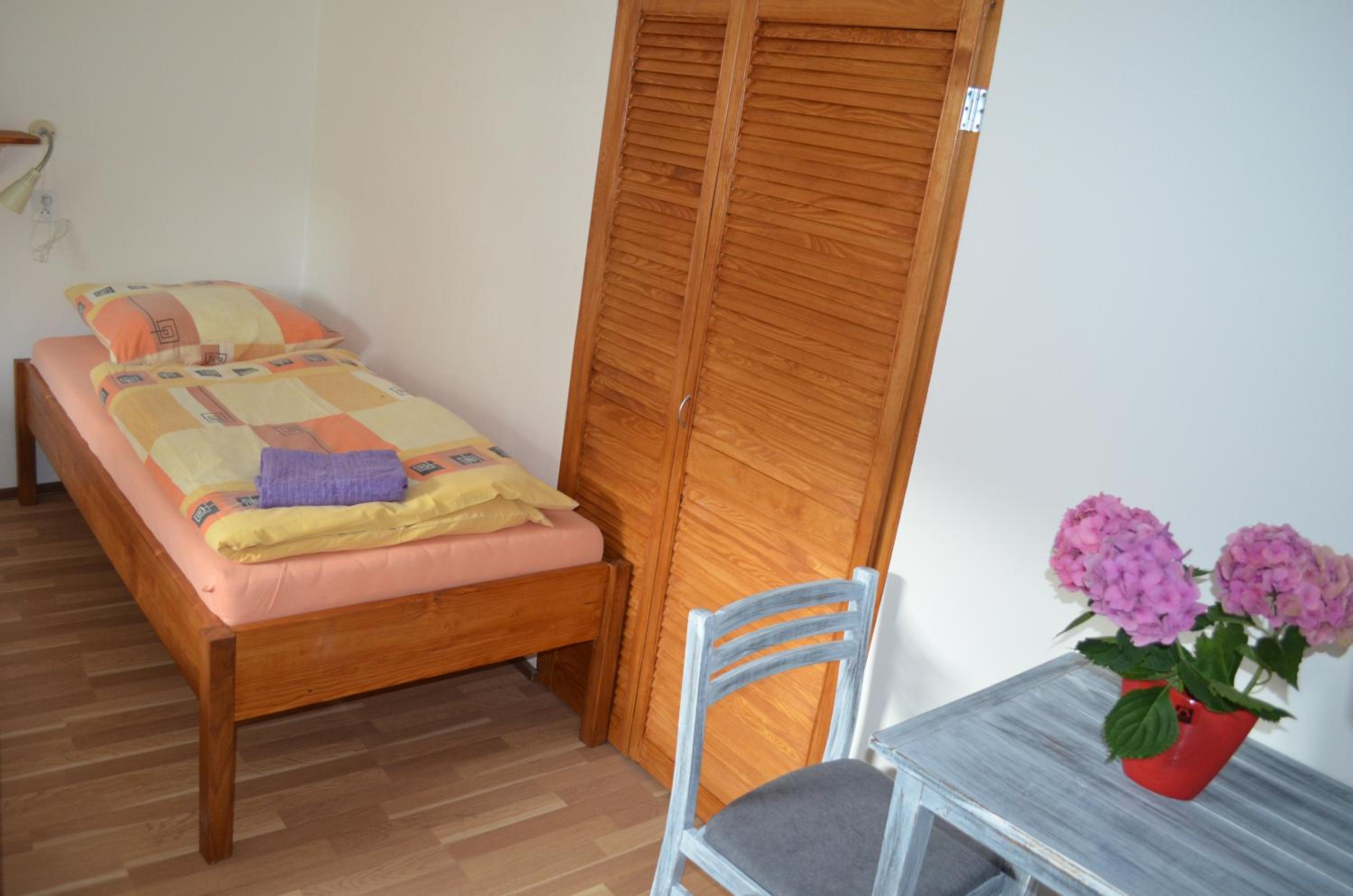 Photo 37