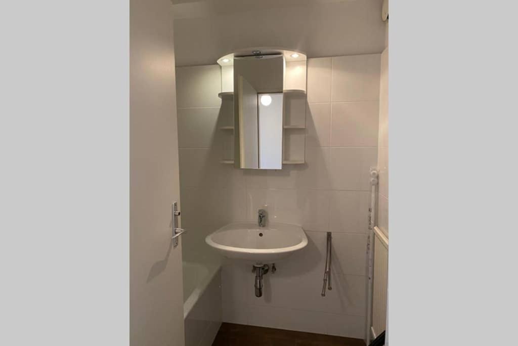 Mitten im Achten. Zentrale Wohnung in Wien